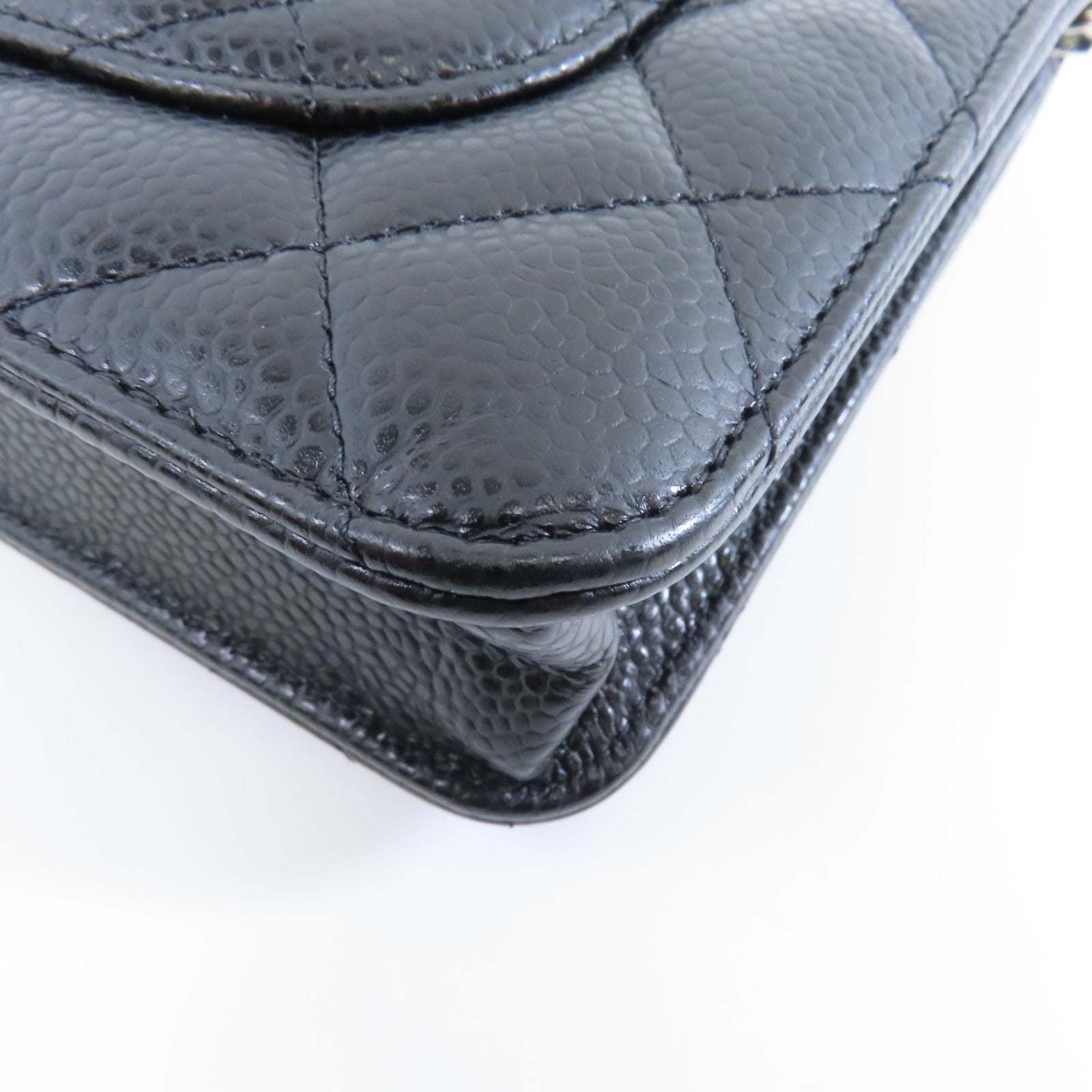 CHANEL 菱格Caviar皮革Wallet On Chain銀扣鏈帶肩背袋黑色