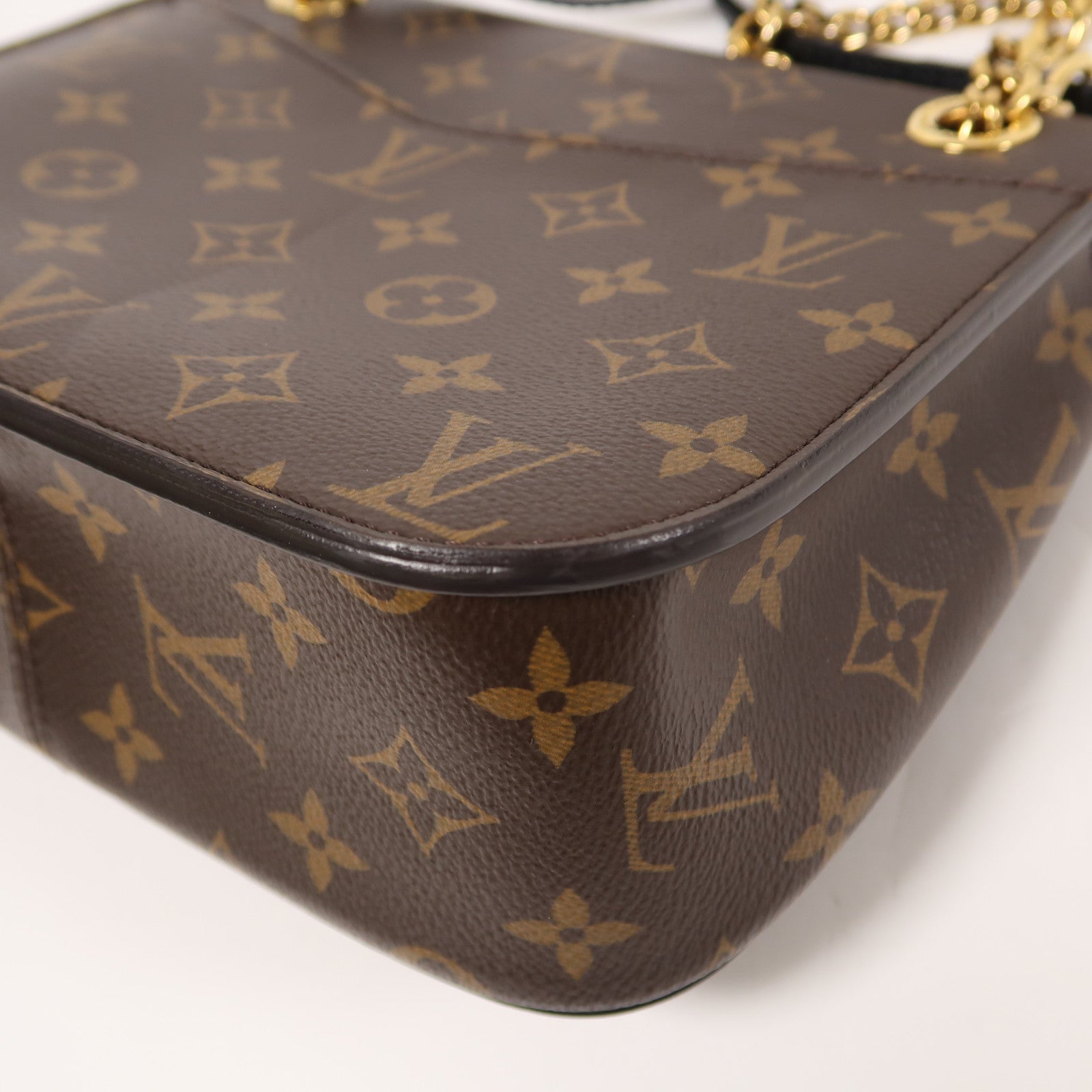 LOUIS VUITTON Monogram Passy金扣肩背袋