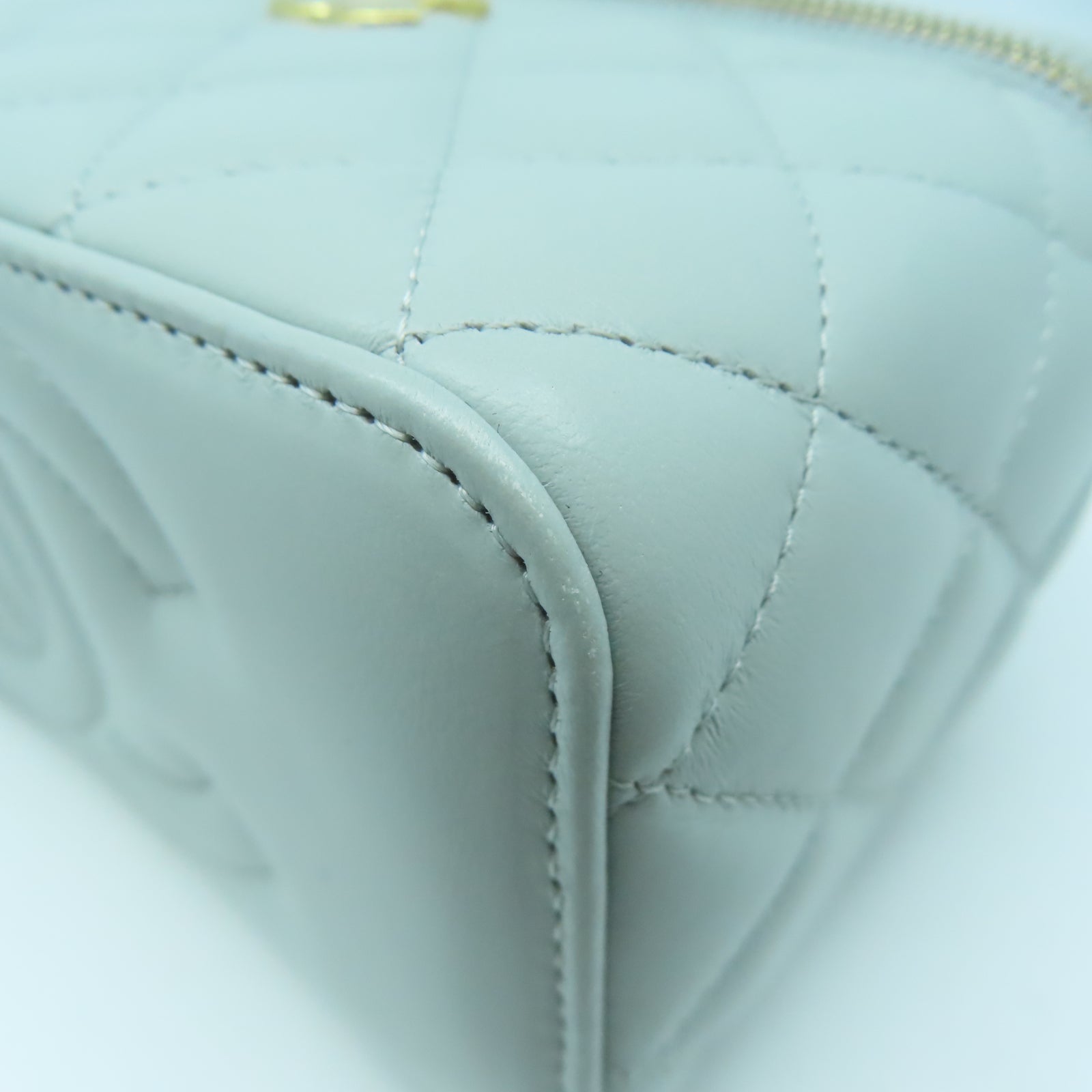 CHANEL 【清倉大減價】羊皮皮革Chain Shoulder金扣肩背袋淺綠色