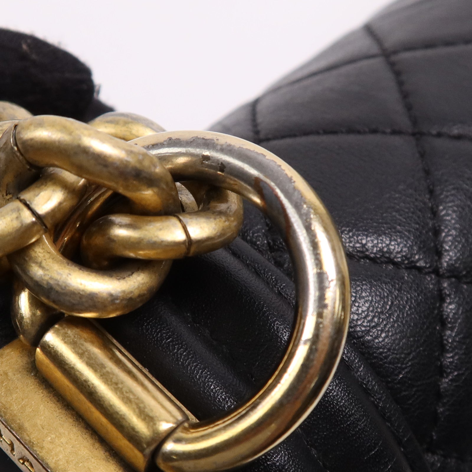 CHANEL 羊皮皮革Boy 25金扣鏈帶肩背袋