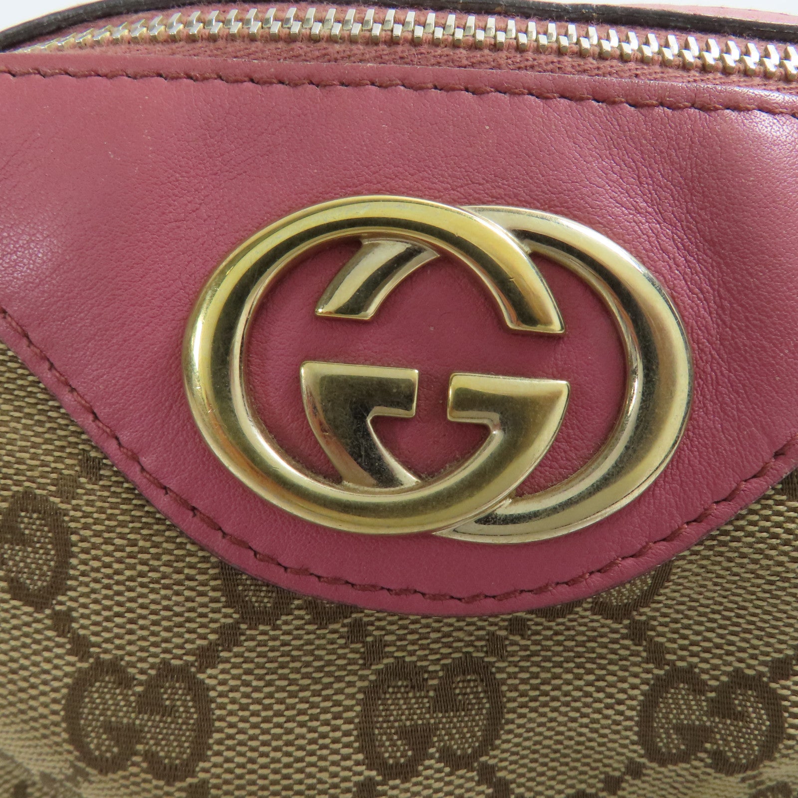 GUCCI 帆布Pouch金扣手拿包