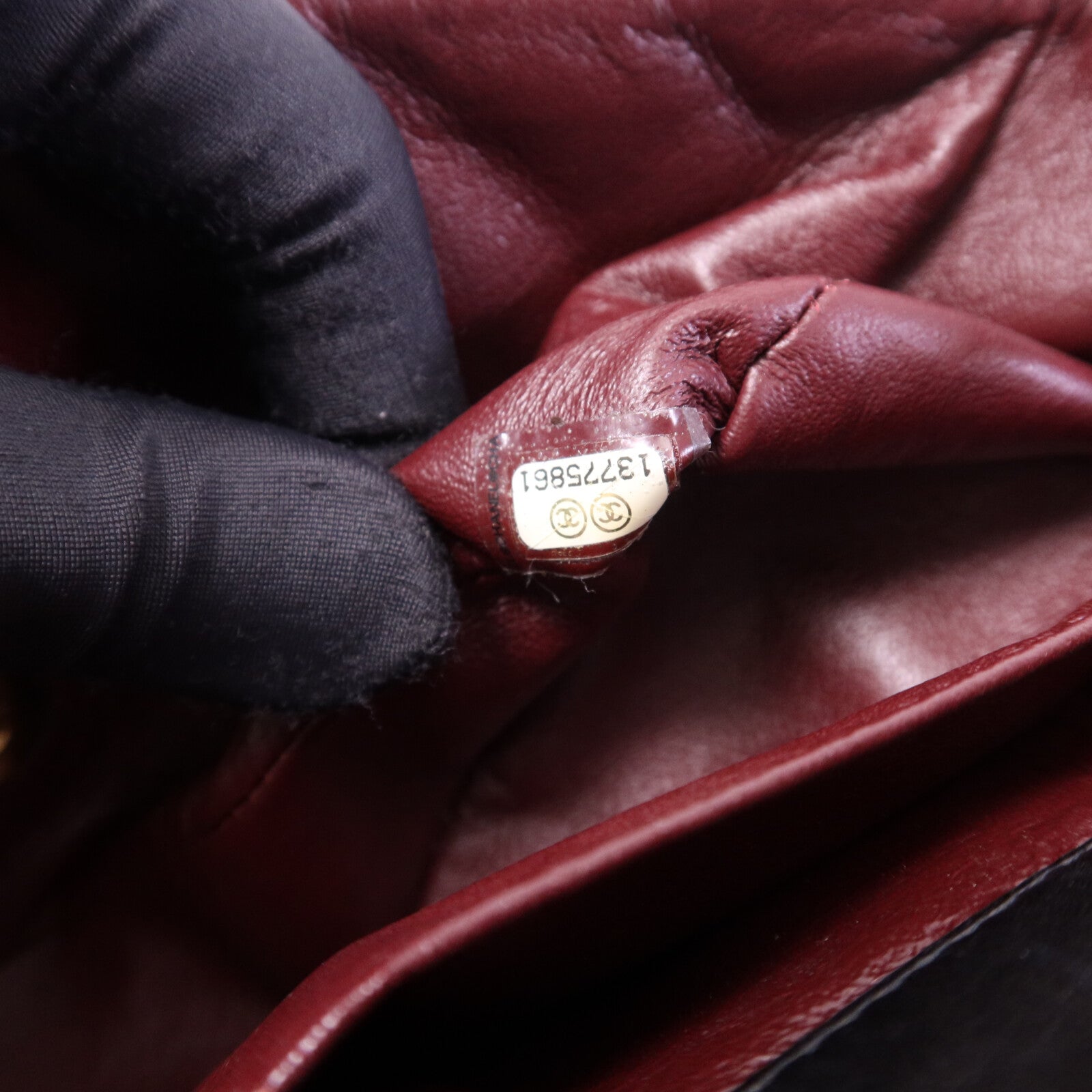 CHANEL 羊皮皮革Vintage Classic East West Flag Bag金扣鏈帶肩背袋