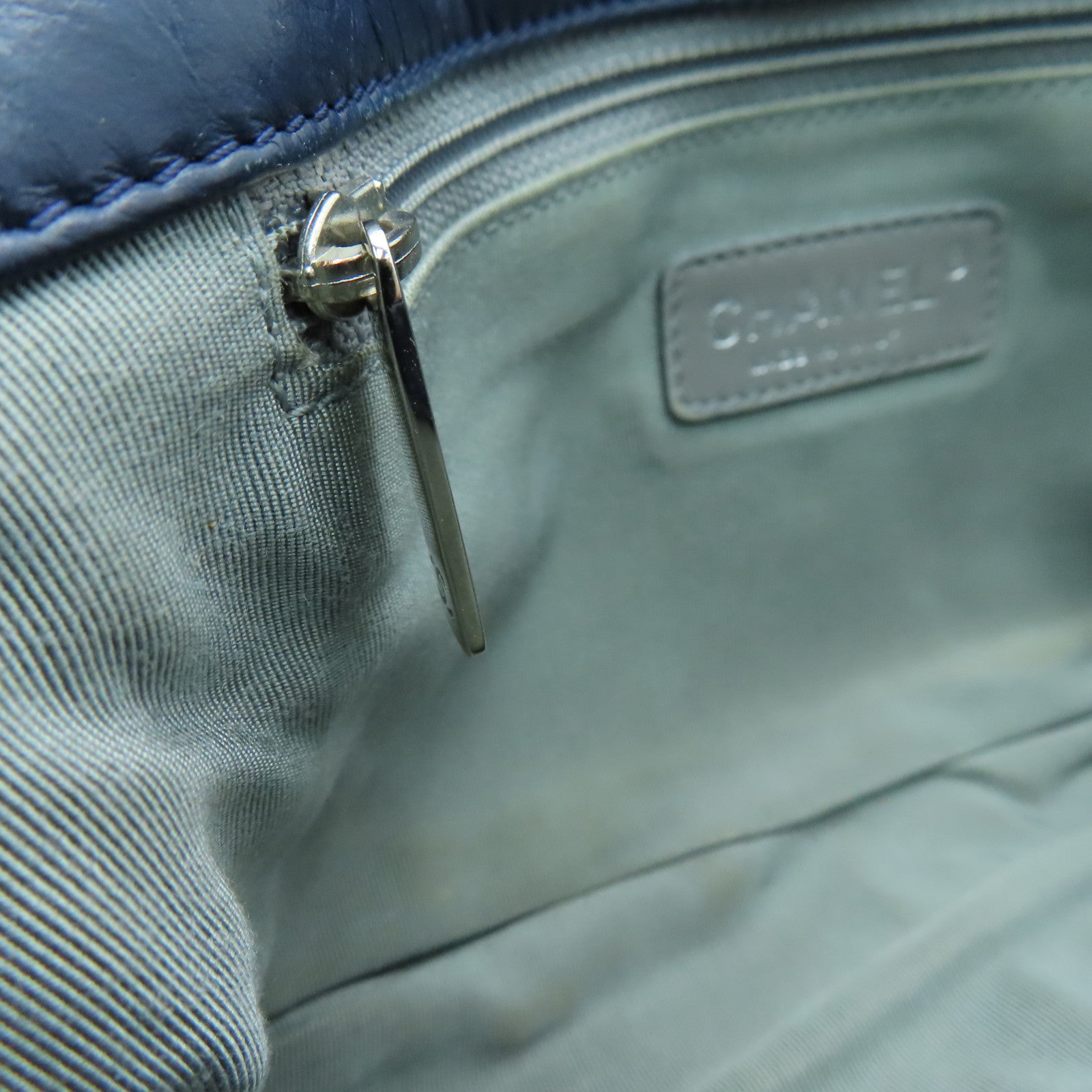 CHANEL 菱格牛皮皮革Ultra Stitch Flap Bag銀扣肩背袋藍色
