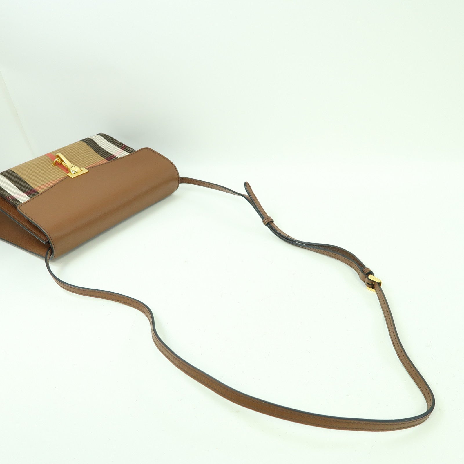 BURBERRY 牛皮皮革Shoulder Bag金扣肩背袋啡色