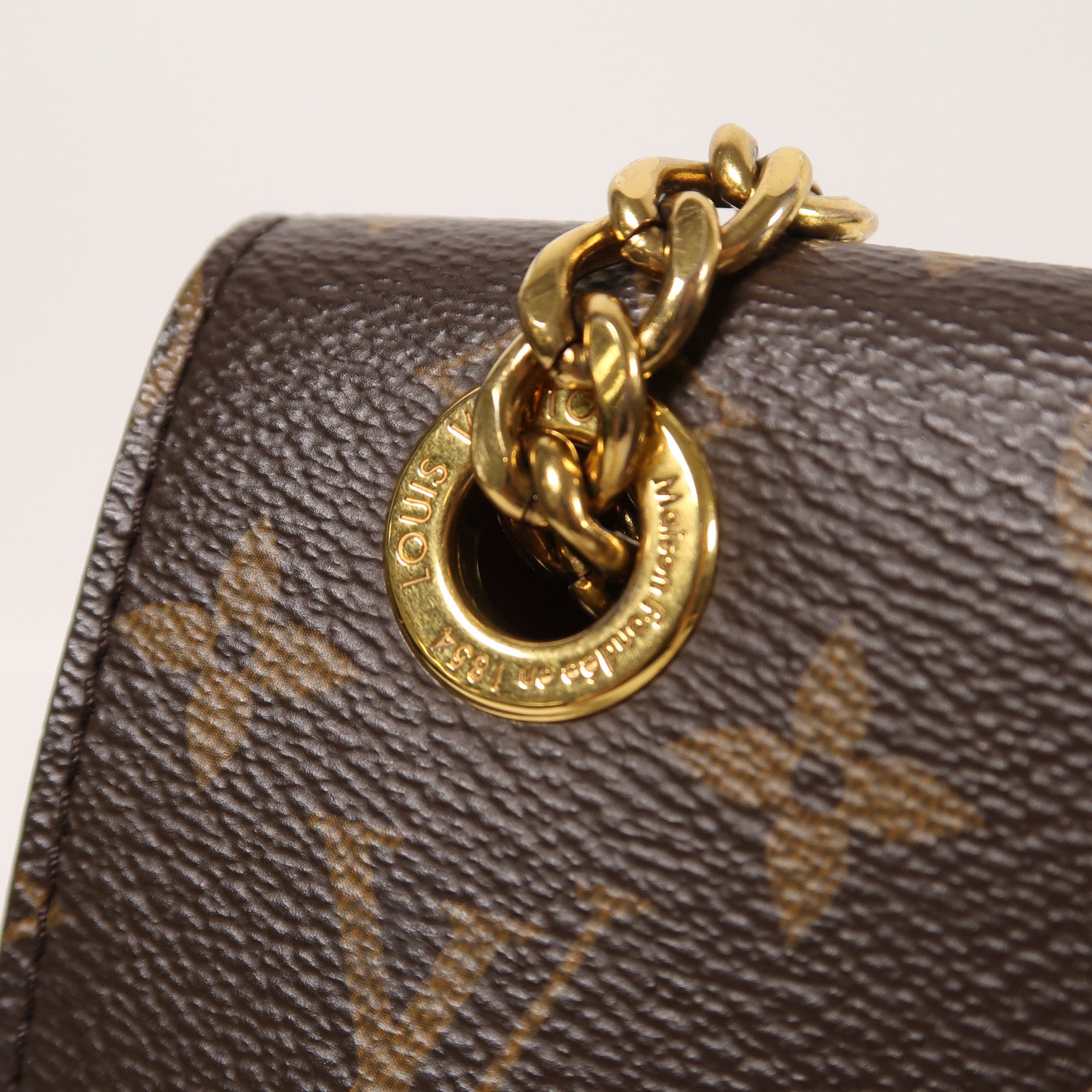 LOUIS VUITTON Monogram Passy金扣肩背袋