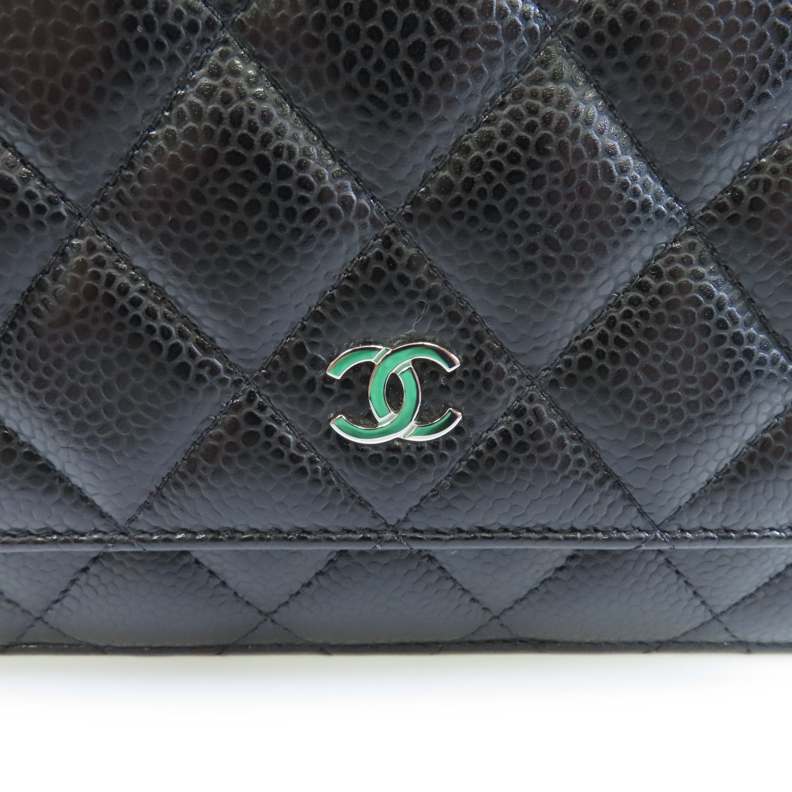 CHANEL 菱格Caviar皮革Wallet On Chain銀扣鏈帶肩背袋黑色