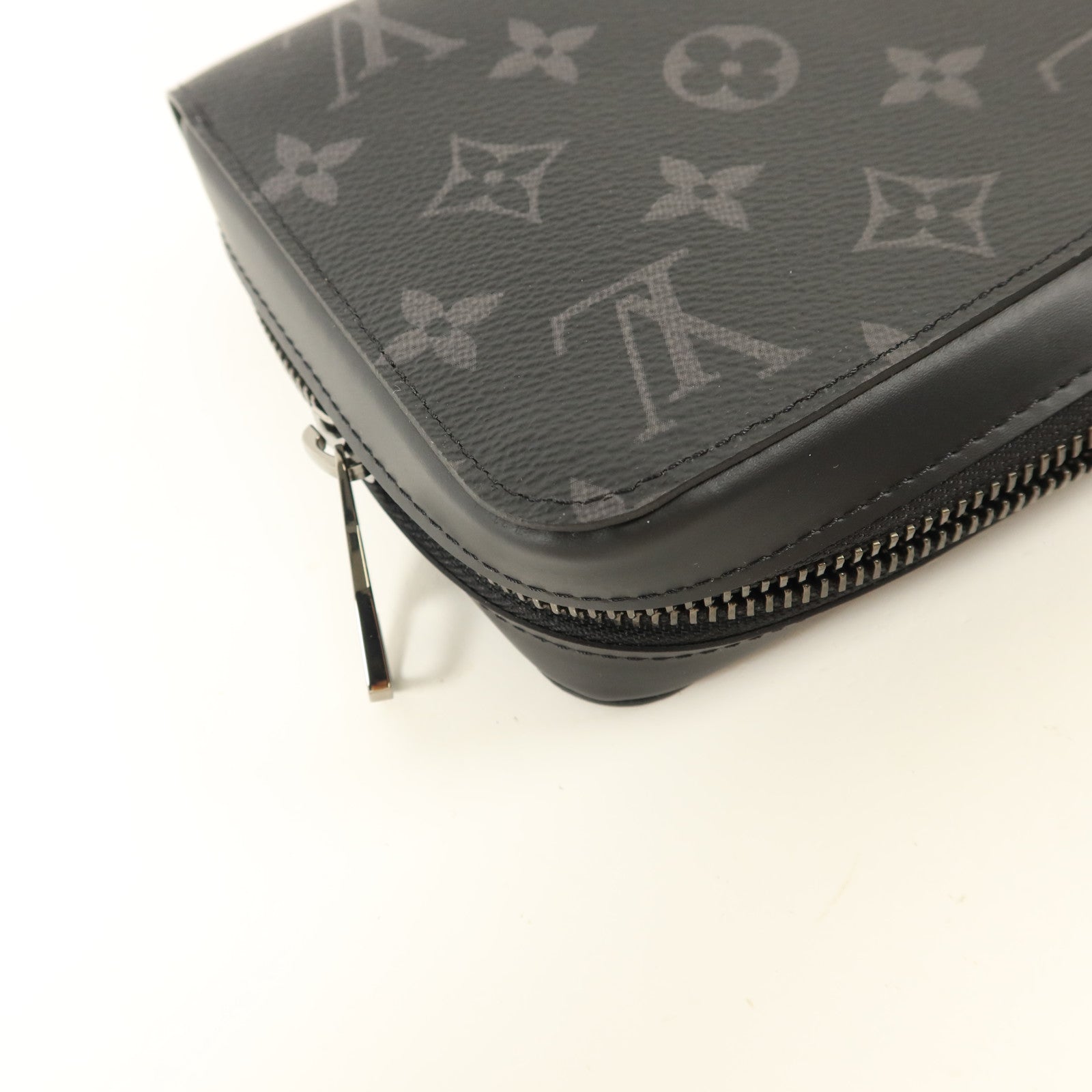 LOUIS VUITTON Monogram Eclipse Zippy XL Wallet長錢包
