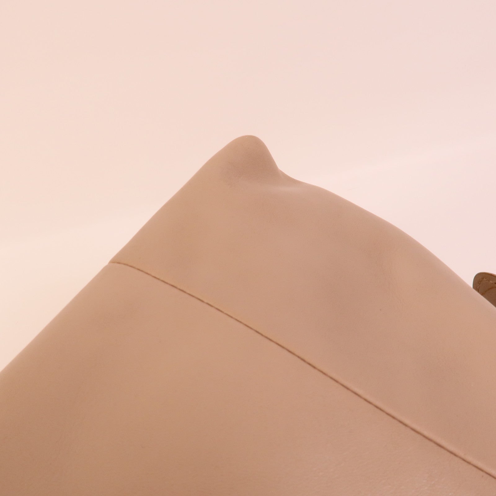 LANCEL 牛皮皮革Handbag手挽袋