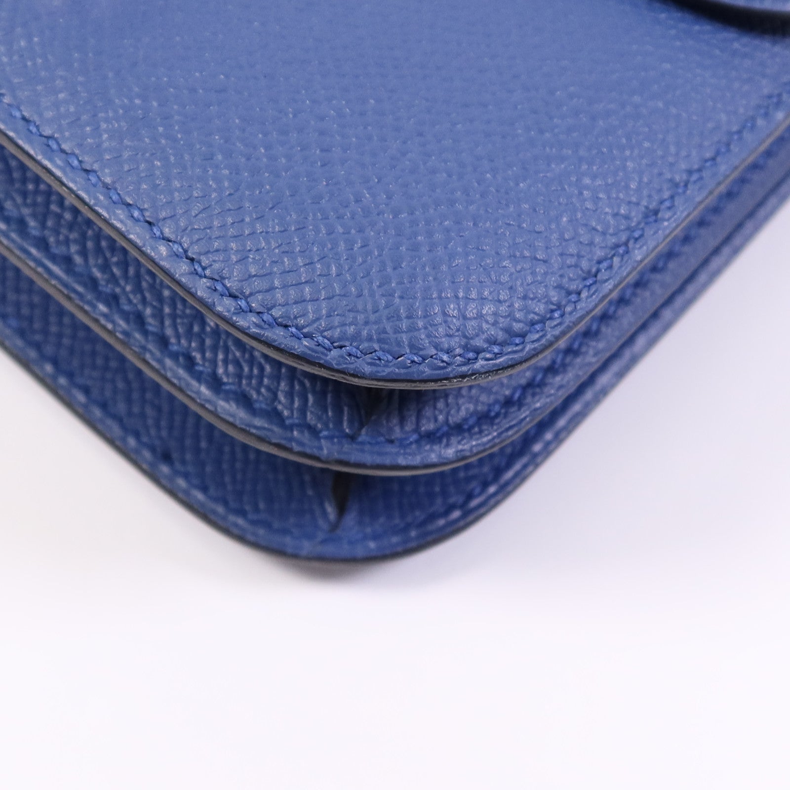 HERMES Epsom皮革Constance Mini銀扣肩背袋Bleu Agate/Gris Mouette