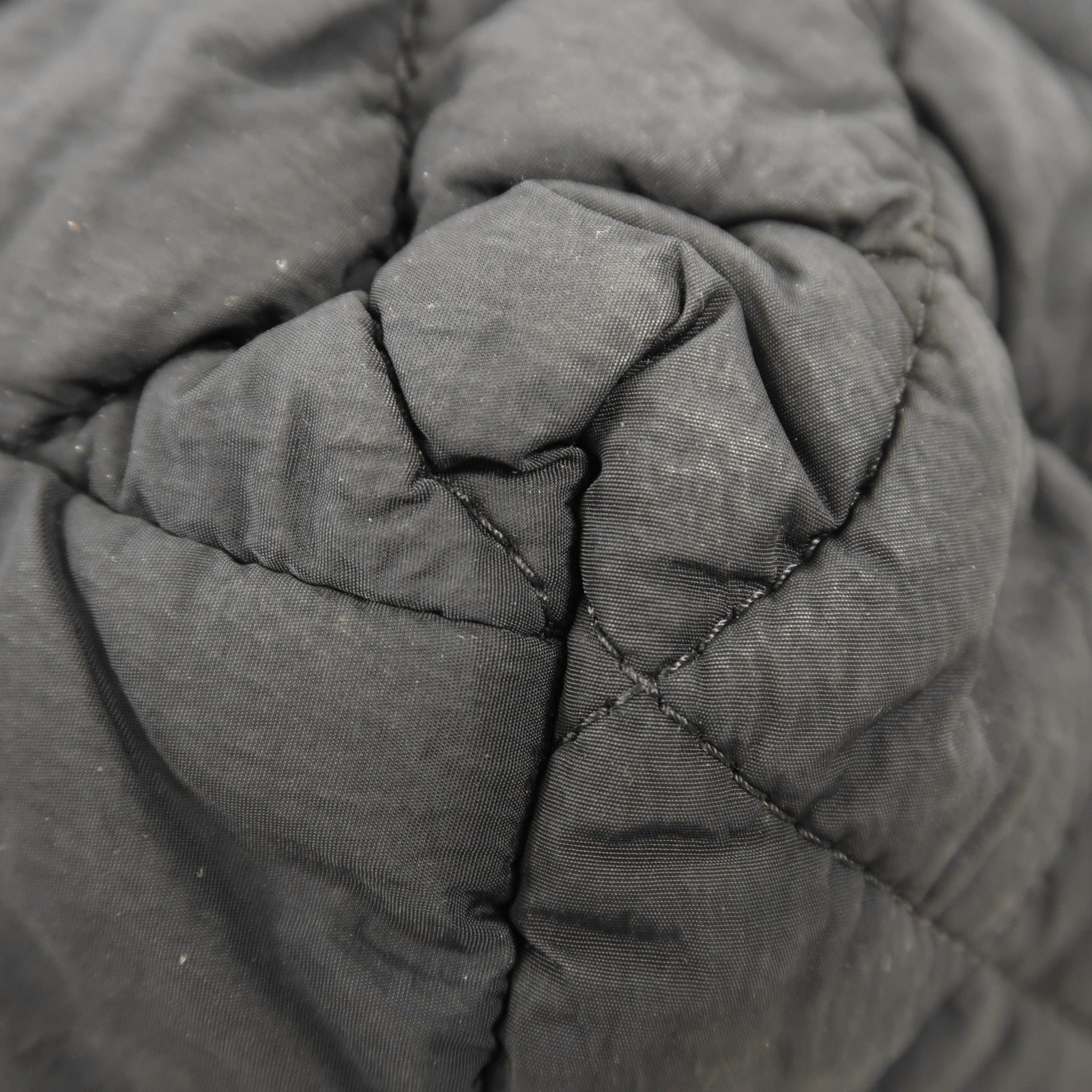 CHANEL 尼龍Coco Cocoon銀扣肩背袋