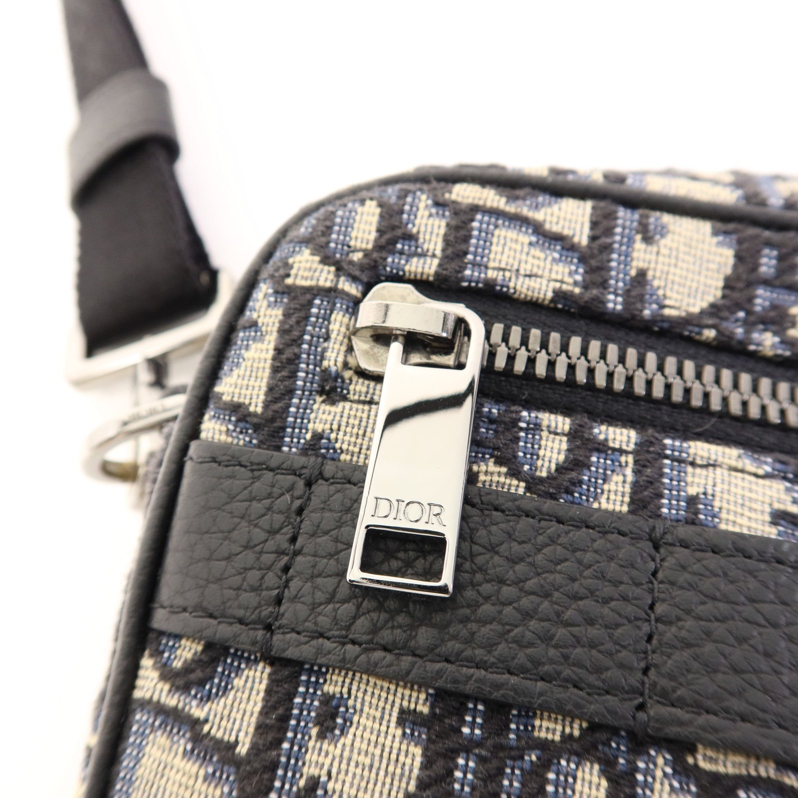 Dior 帆布Shoulder Bag肩背袋