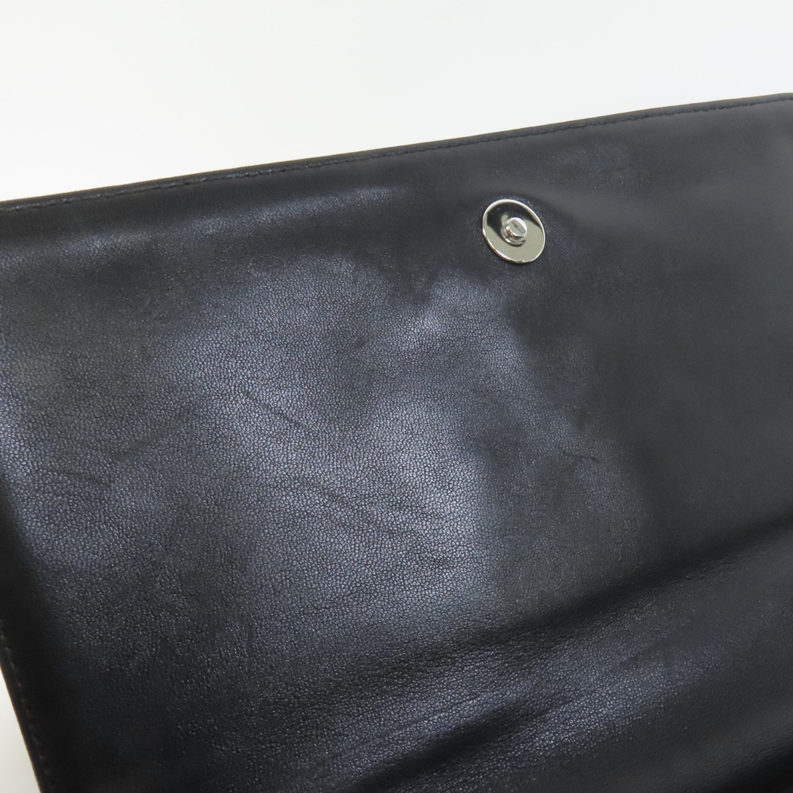 CHANEL 漆皮皮革Lipstick Flap Bag銀扣肩背袋