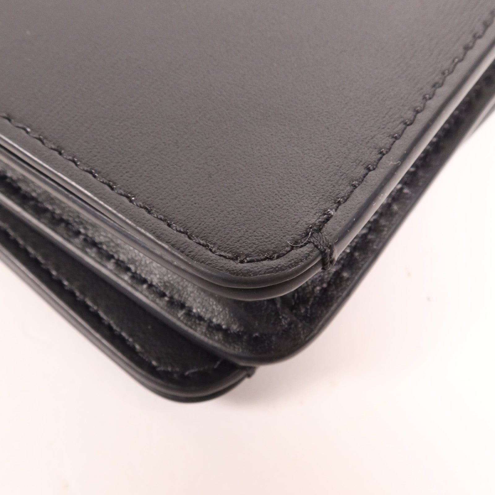 CELINE 牛皮皮革Triomphe Compact Wallet金扣錢包