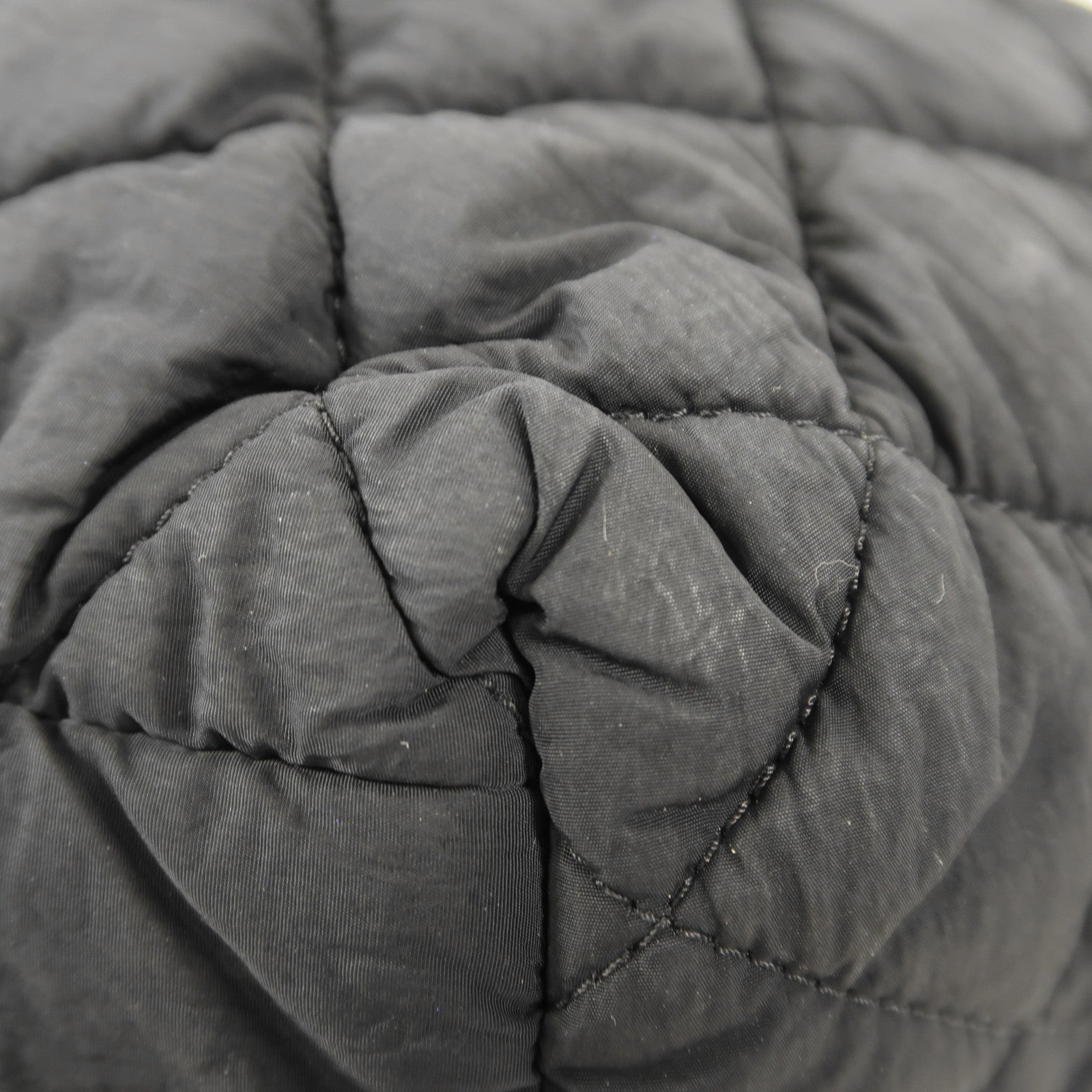 CHANEL 尼龍Coco Cocoon銀扣肩背袋