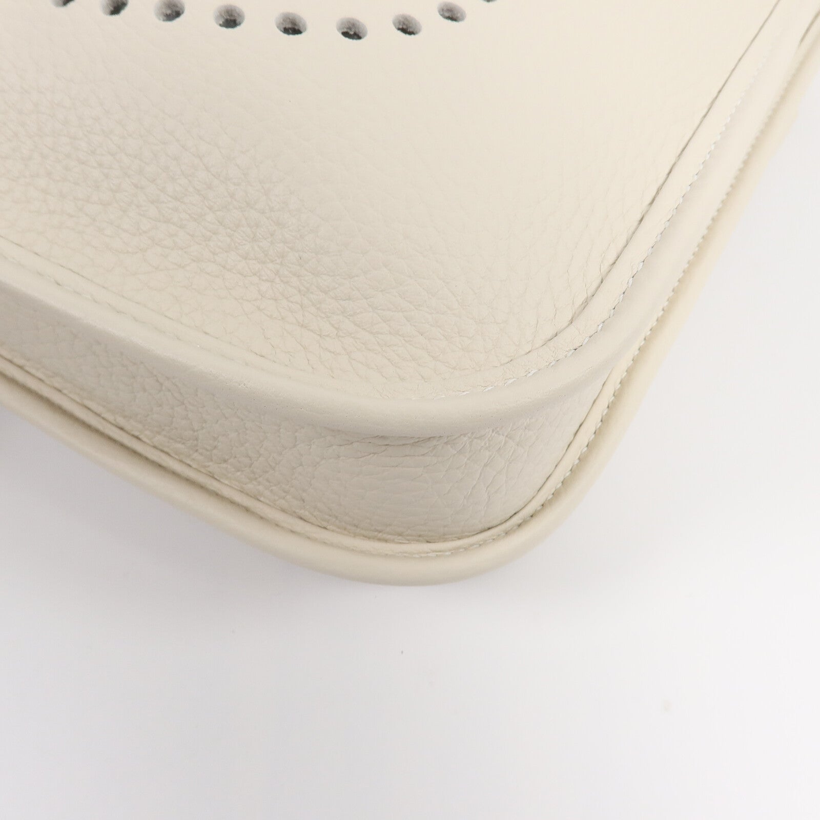 HERMES Clemence皮革Evelyne 23肩背袋Craie