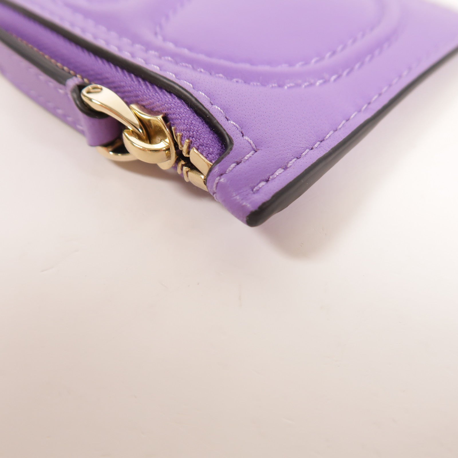Valentino 羊皮皮革Card Case金扣卡片套