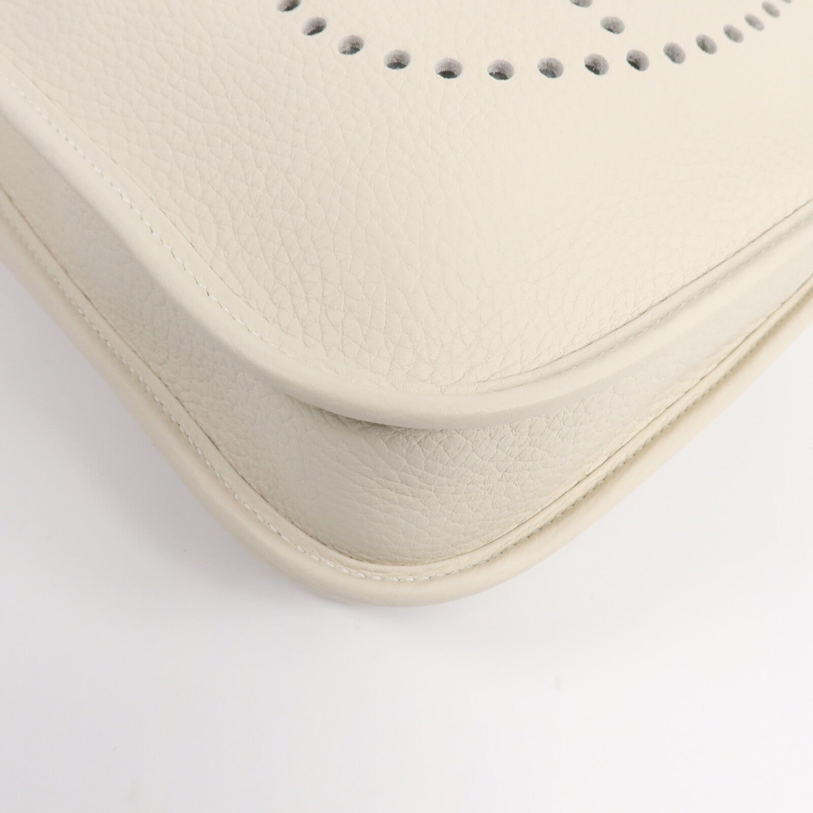 HERMES Clemence皮革Evelyne 23肩背袋Craie