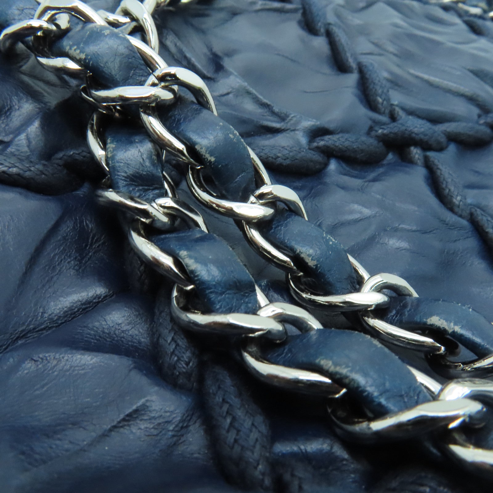 CHANEL 菱格牛皮皮革Ultra Stitch Flap Bag銀扣肩背袋藍色