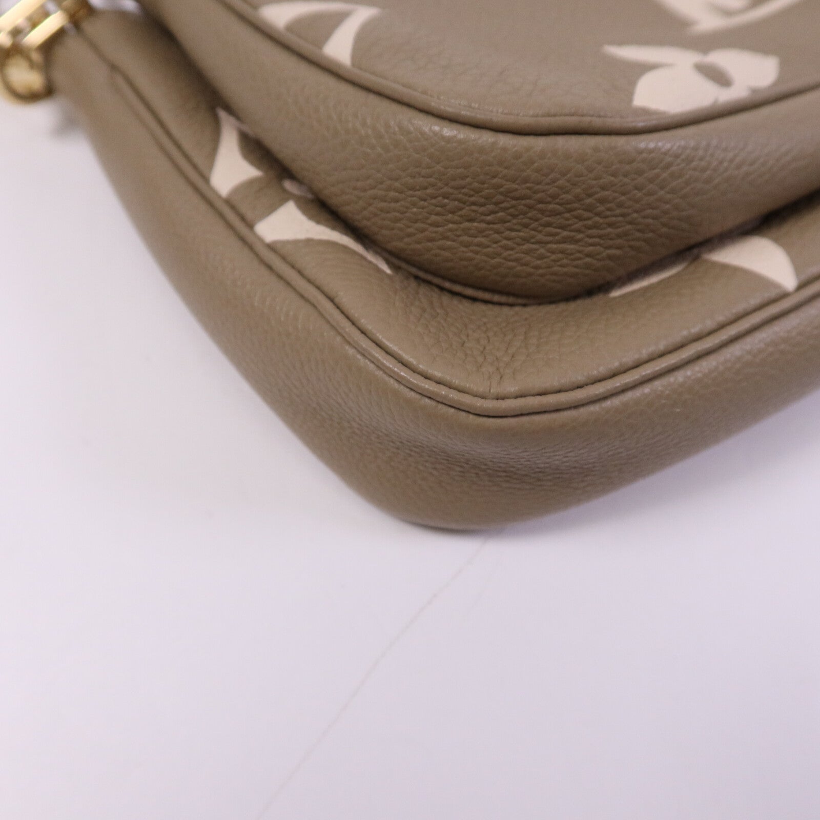 LOUIS VUITTON Monogram Empreinte Multi Pochette Accessoires金扣手挽肩背兩用袋