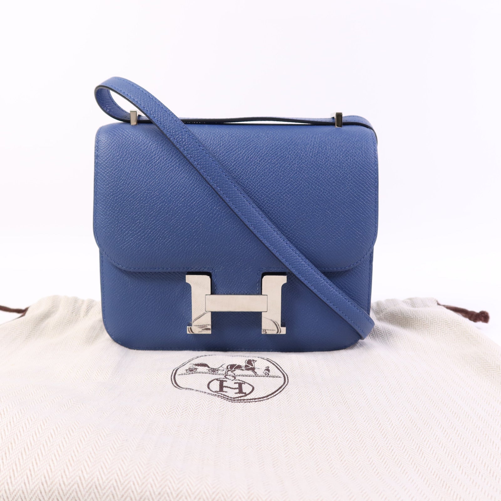 HERMES Epsom皮革Constance Mini銀扣肩背袋Bleu Agate/Gris Mouette