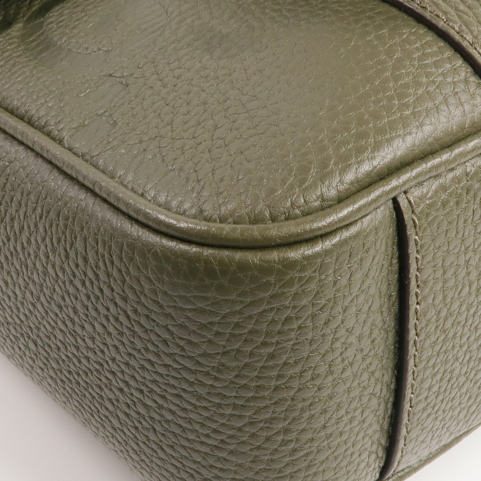GUCCI 【激減優惠】牛皮皮革Jumbo GG Medium Messenger Bag銀扣肩背袋