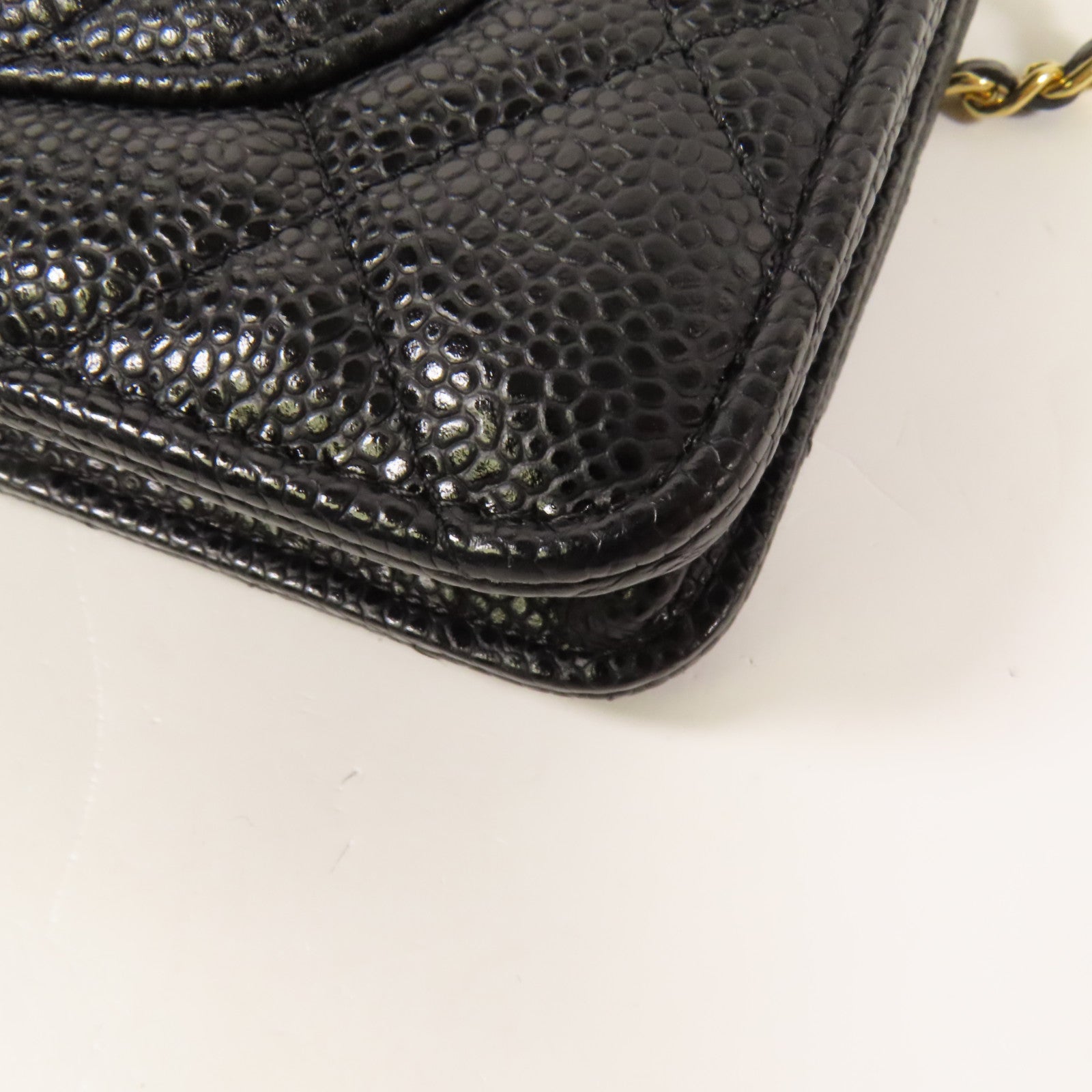 CHANEL 牛皮皮革WOC Wallet On Chain金扣鏈帶肩背袋