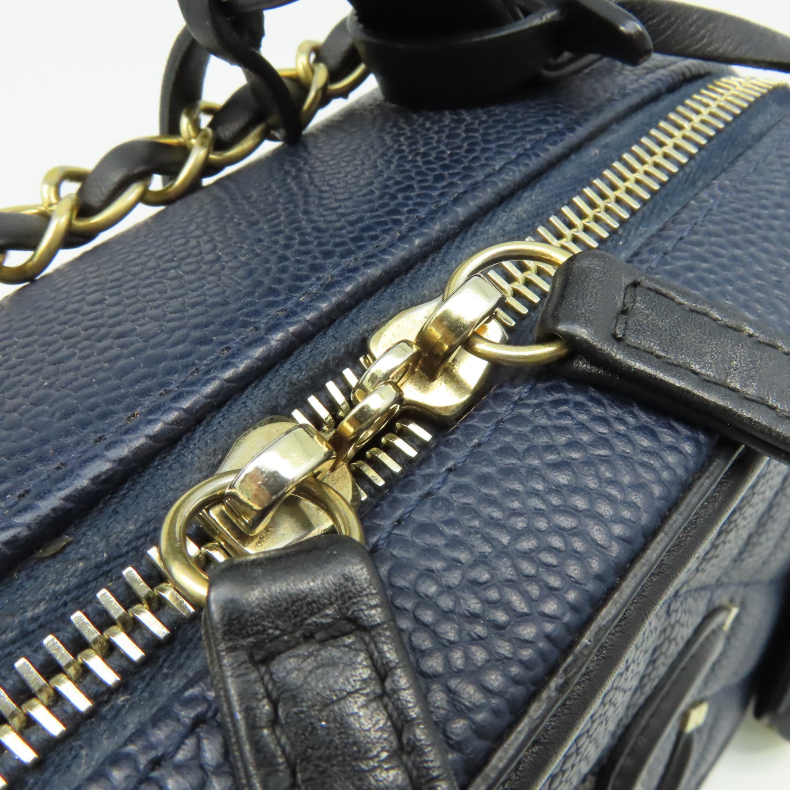 CHANEL 菱格Caviar皮革Vanity Case Chain Shoulder Bag金扣鏈帶手挽肩背兩用袋寶藍色