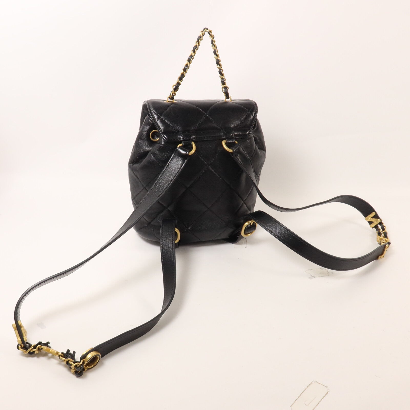 CHANEL 牛皮皮革Duma Backpack鏈帶背包