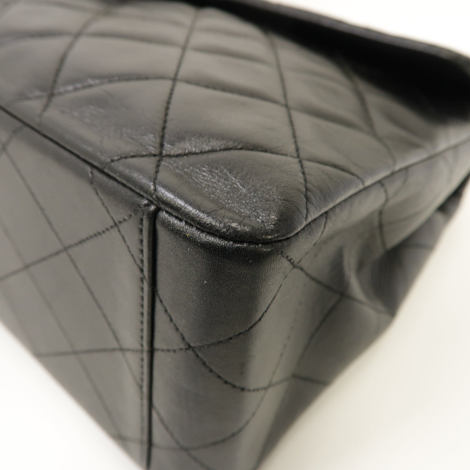CHANEL 菱格牛皮皮革Chain Shoulder Bag金扣鏈帶肩背袋黑色