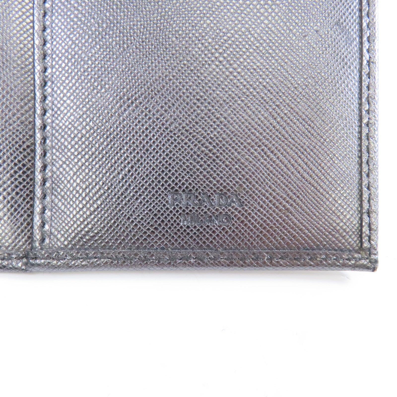 PRADA 牛皮皮革Long Wallet銀扣長錢包銀色
