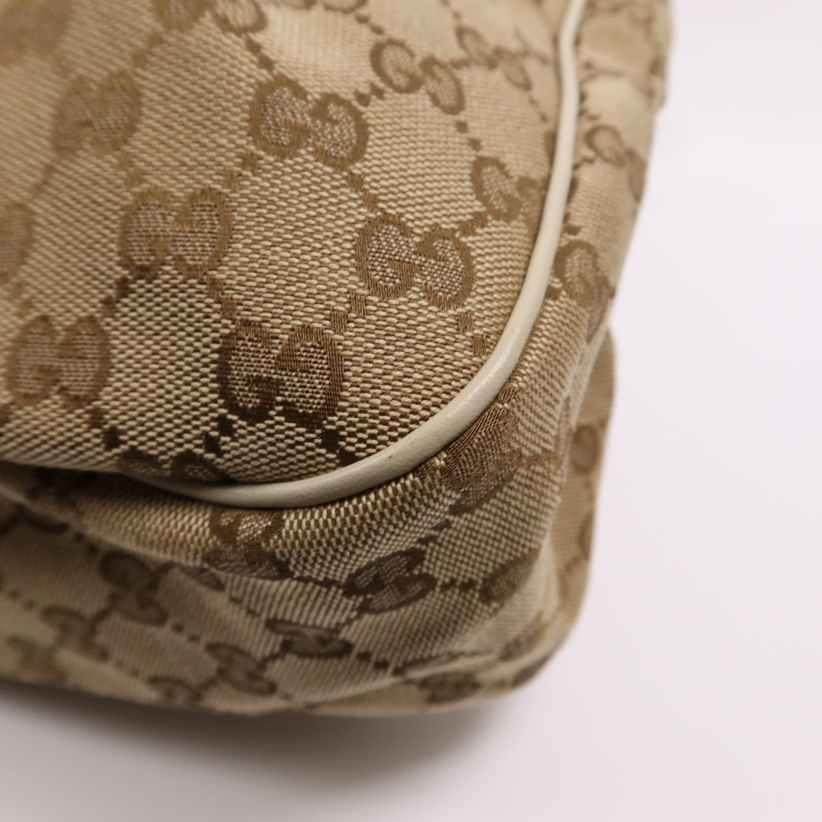 GUCCI 帆布Shoulder Bag金扣肩背袋