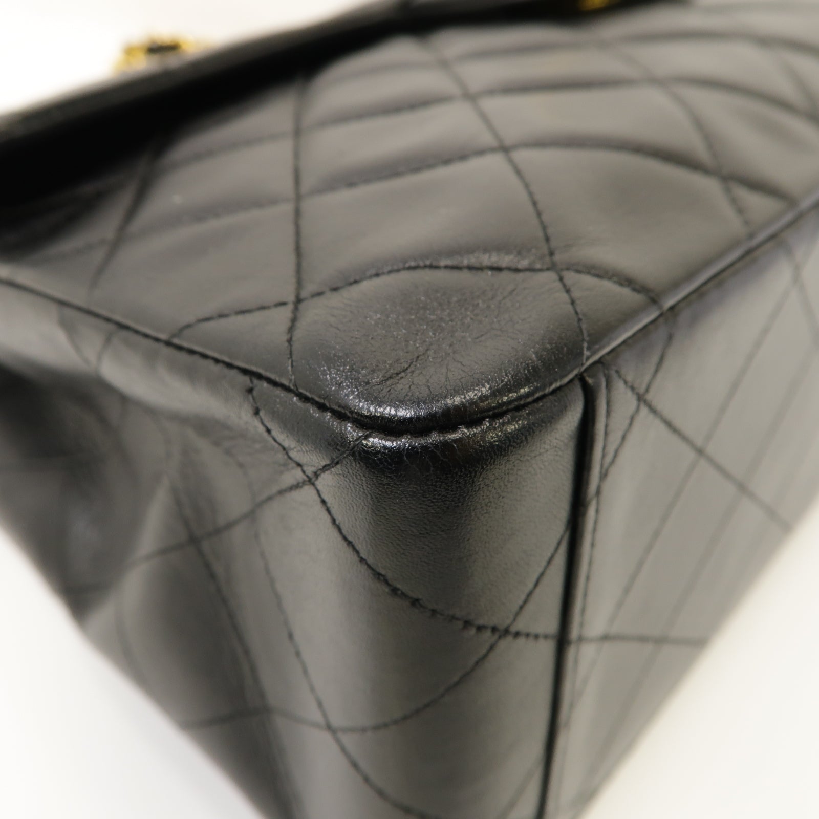 CHANEL 菱格牛皮皮革Chain Shoulder Bag金扣鏈帶肩背袋黑色