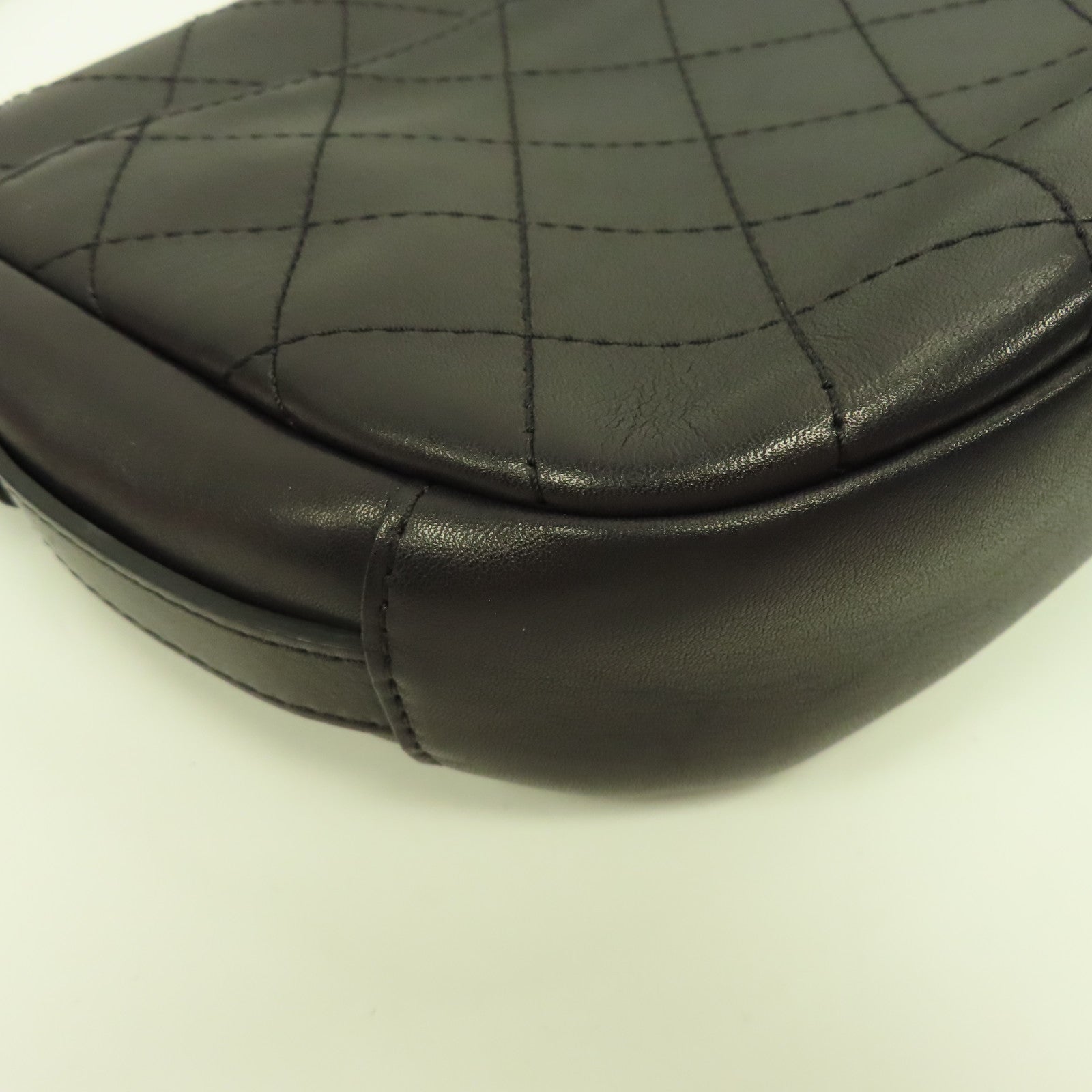 CHANEL 菱格牛皮皮革Shoulder Bag金扣肩背袋黑色
