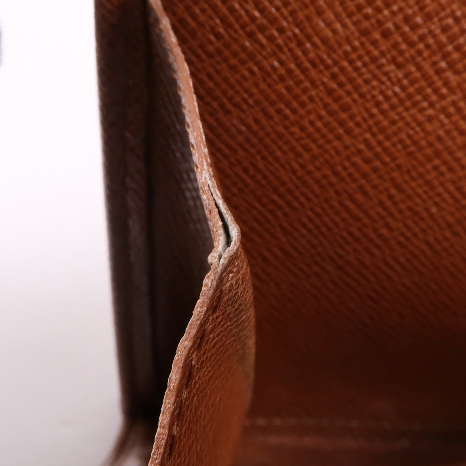 LOUIS VUITTON 【激減優惠】Monogram Porte Monnaie Billet Carte Credit Wallet金扣錢包