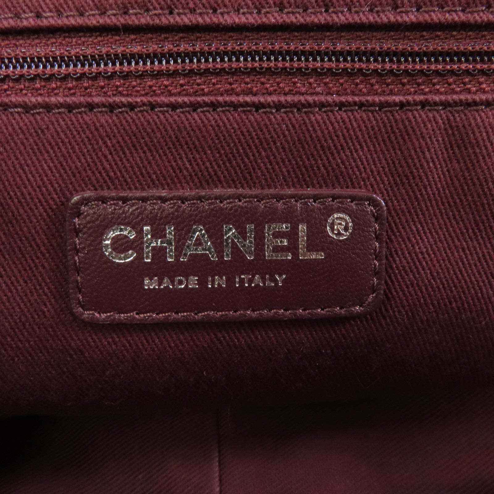 CHANEL 菱格皮革Chain Shoulder銀扣鏈帶肩背袋黑色