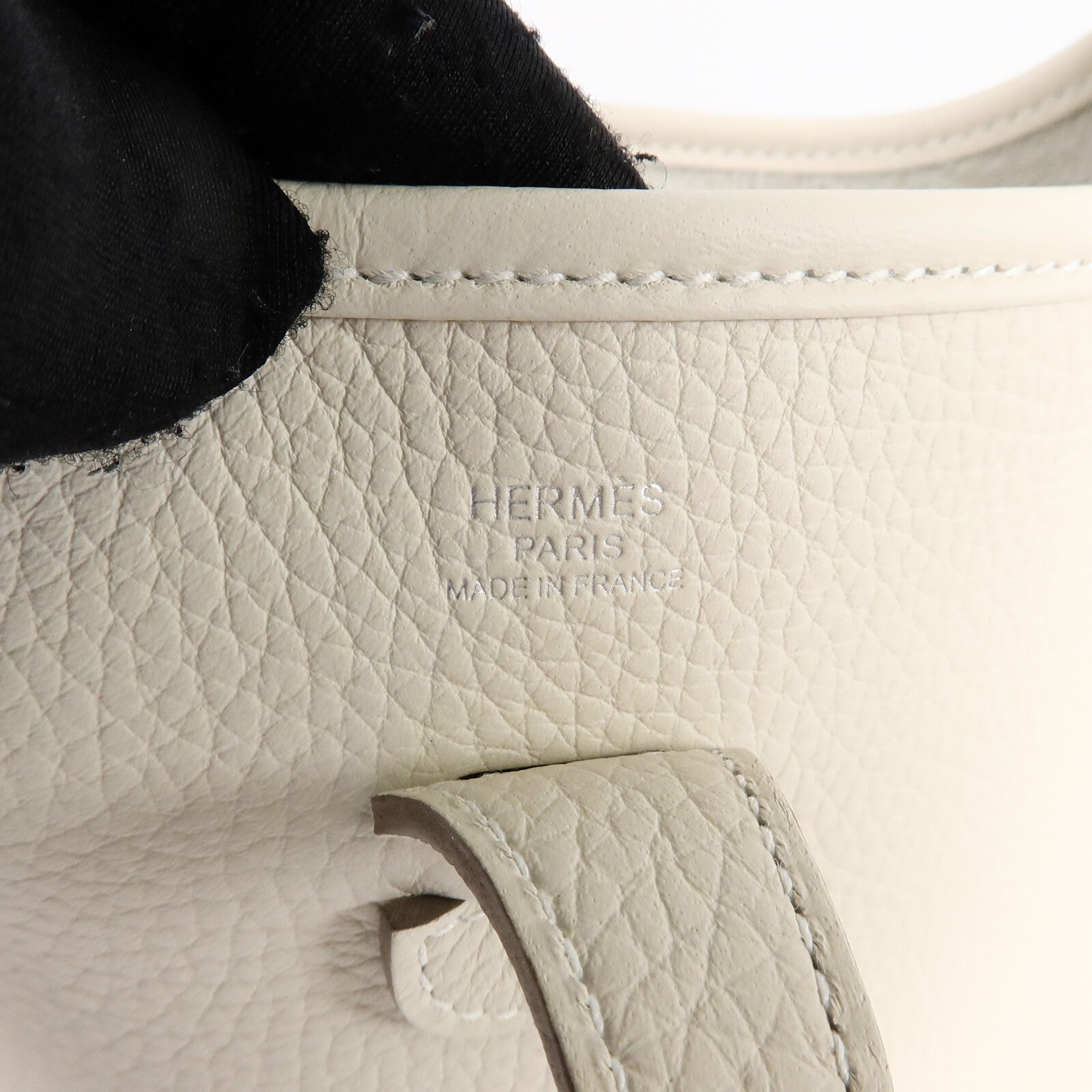 HERMES Clemence皮革Evelyne 23肩背袋Craie