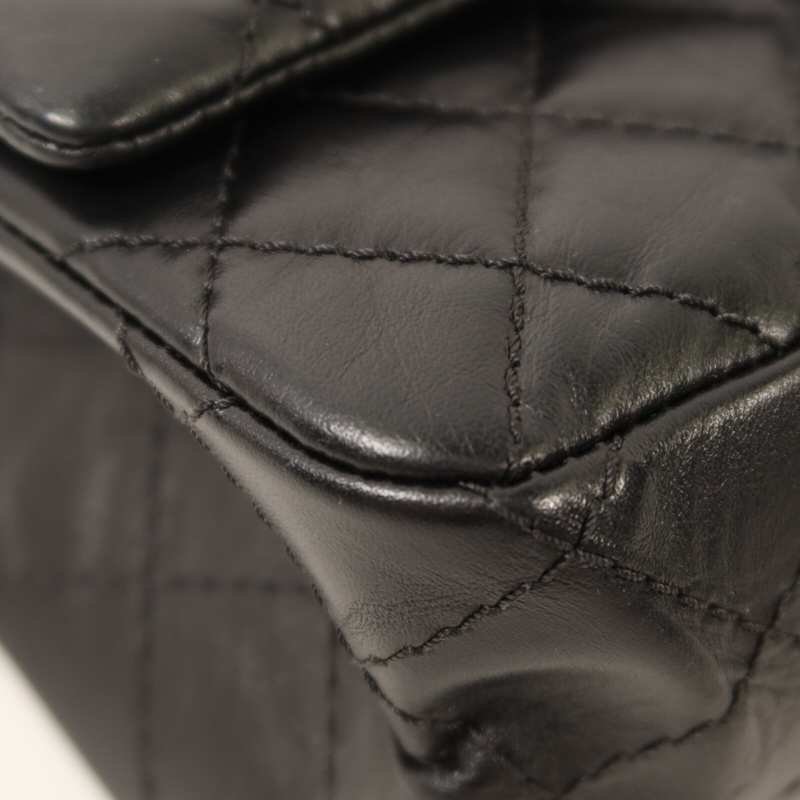 CHANEL 牛皮皮革2.55銀扣鏈帶肩背袋
