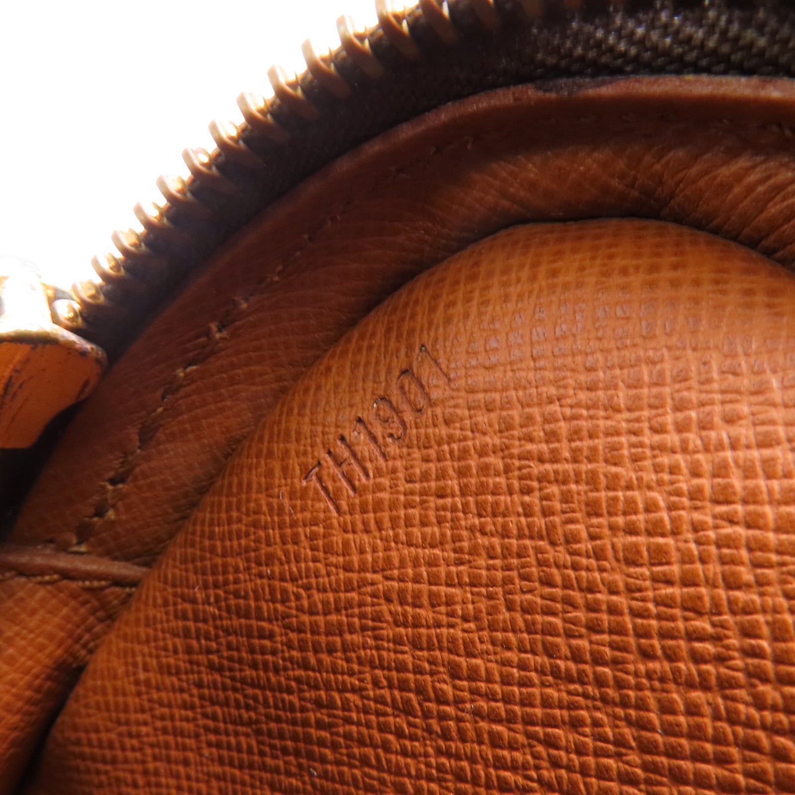 LOUIS VUITTON Monogram Marly Bandouliere金扣肩背袋棕色