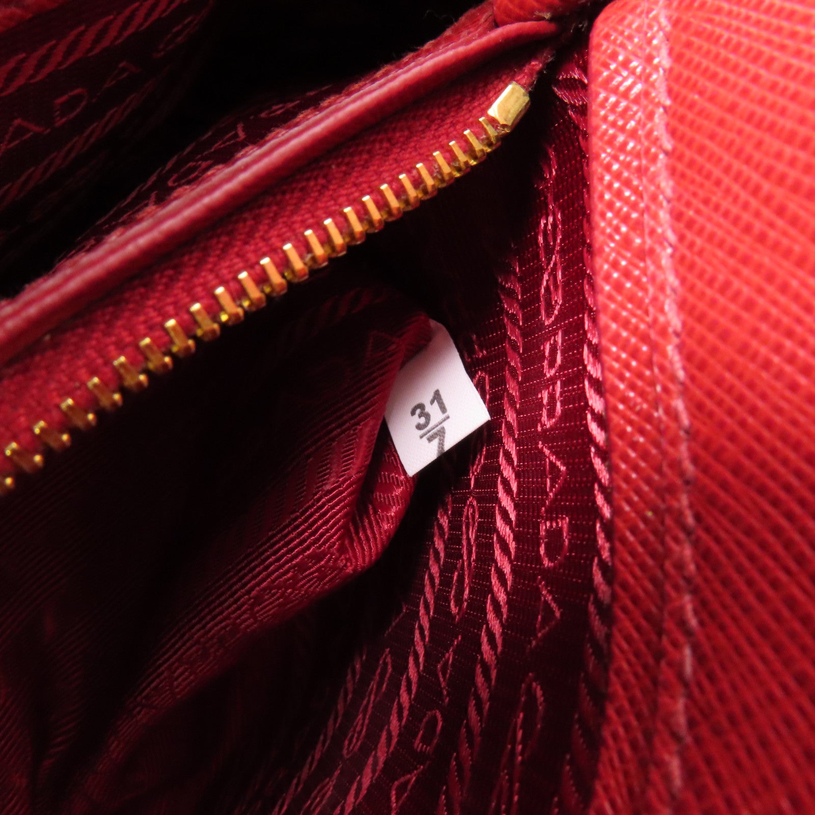 PRADA 牛皮皮革2 Way Shoulder金扣手挽肩背兩用袋紅色