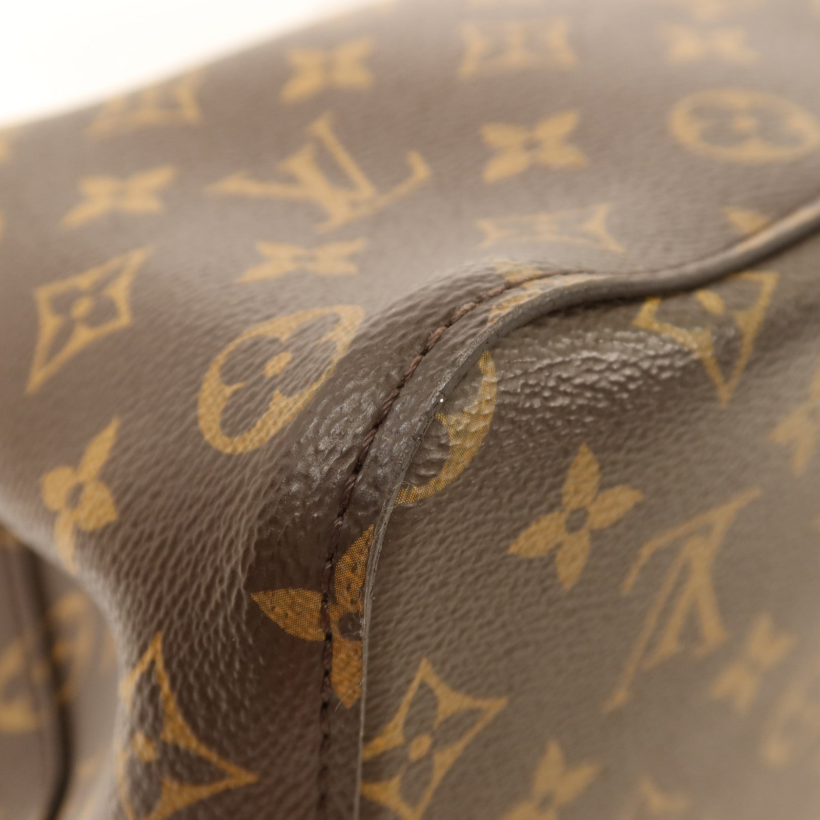 LOUIS VUITTON Monogram Neo Noe MM金扣肩背袋