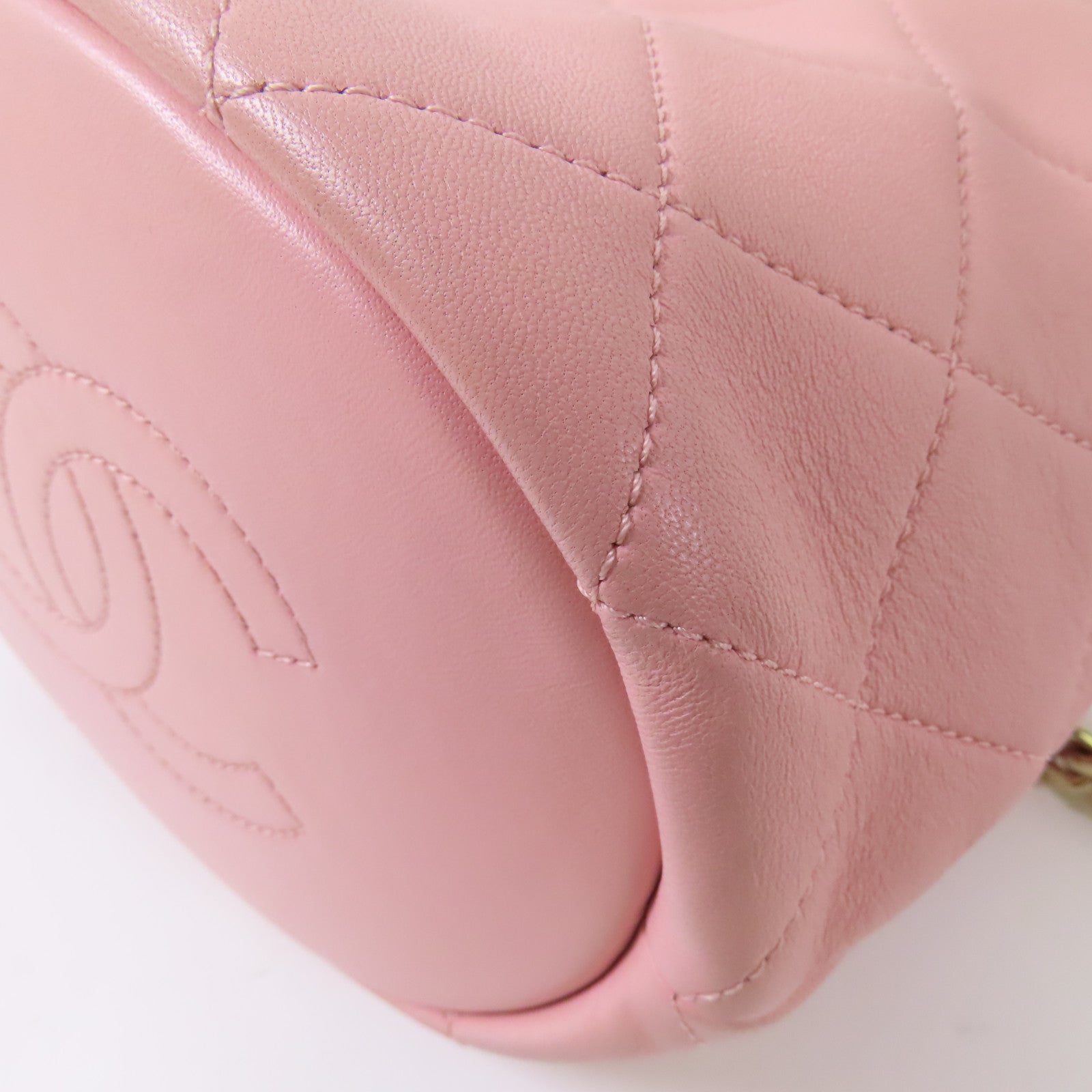 CHANEL 牛皮皮革Chain Drawstring Bucket金扣手挽肩背兩用袋