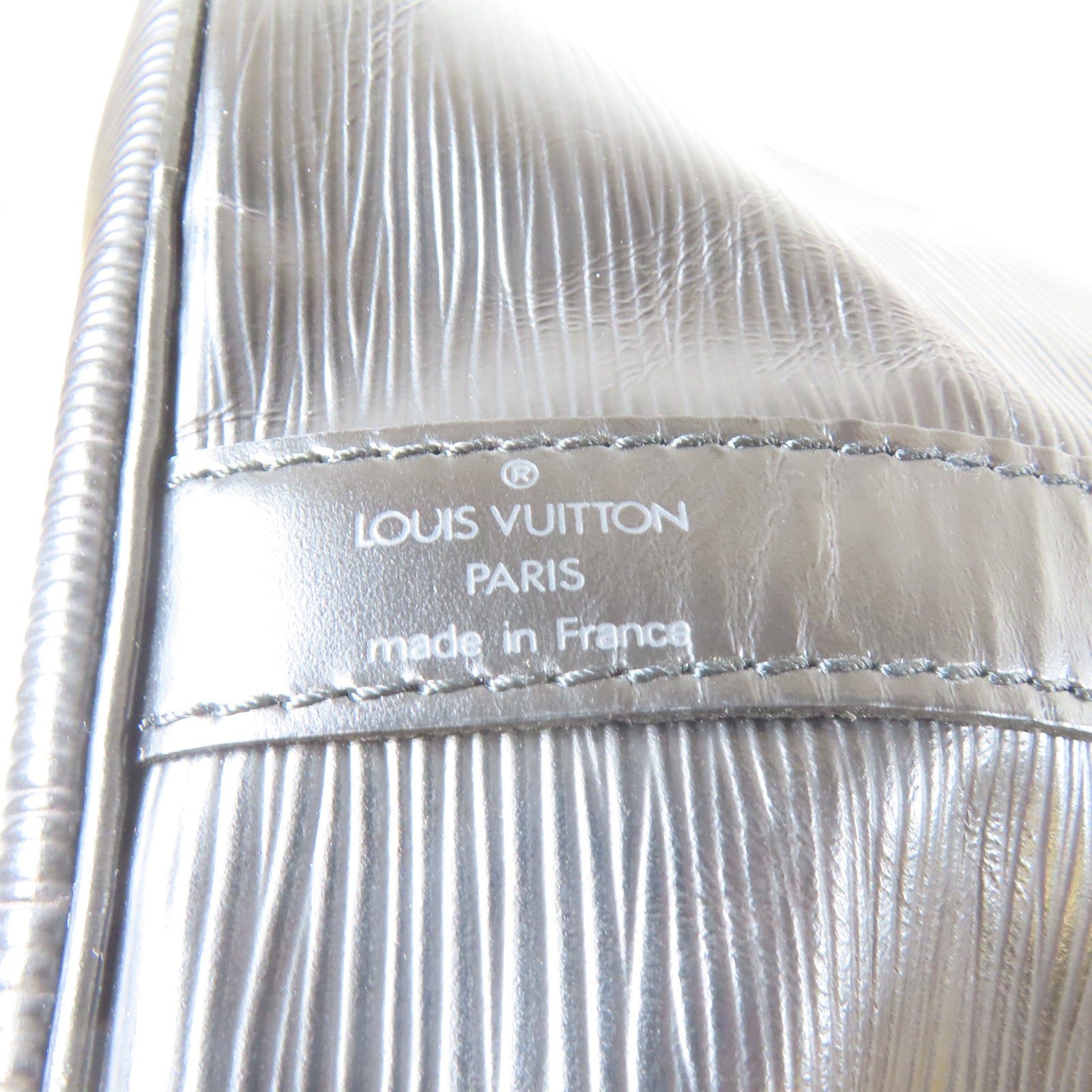 LOUIS VUITTON 【激減優惠】Epi Petit Noe金扣肩背袋黑色