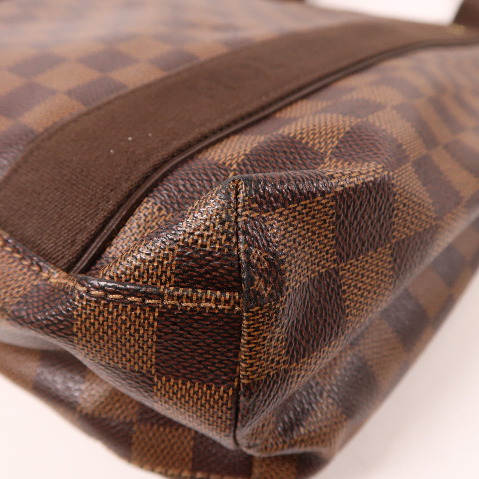 LOUIS VUITTON Damier Ebene Beaubourg金扣肩背袋棕色
