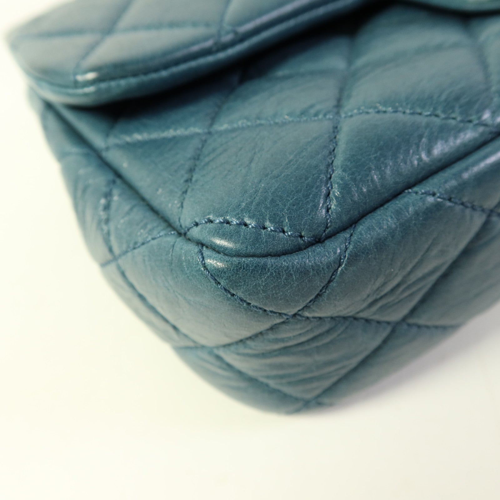 CHANEL 牛皮皮革Chain Shoulder銀扣鏈帶肩背袋