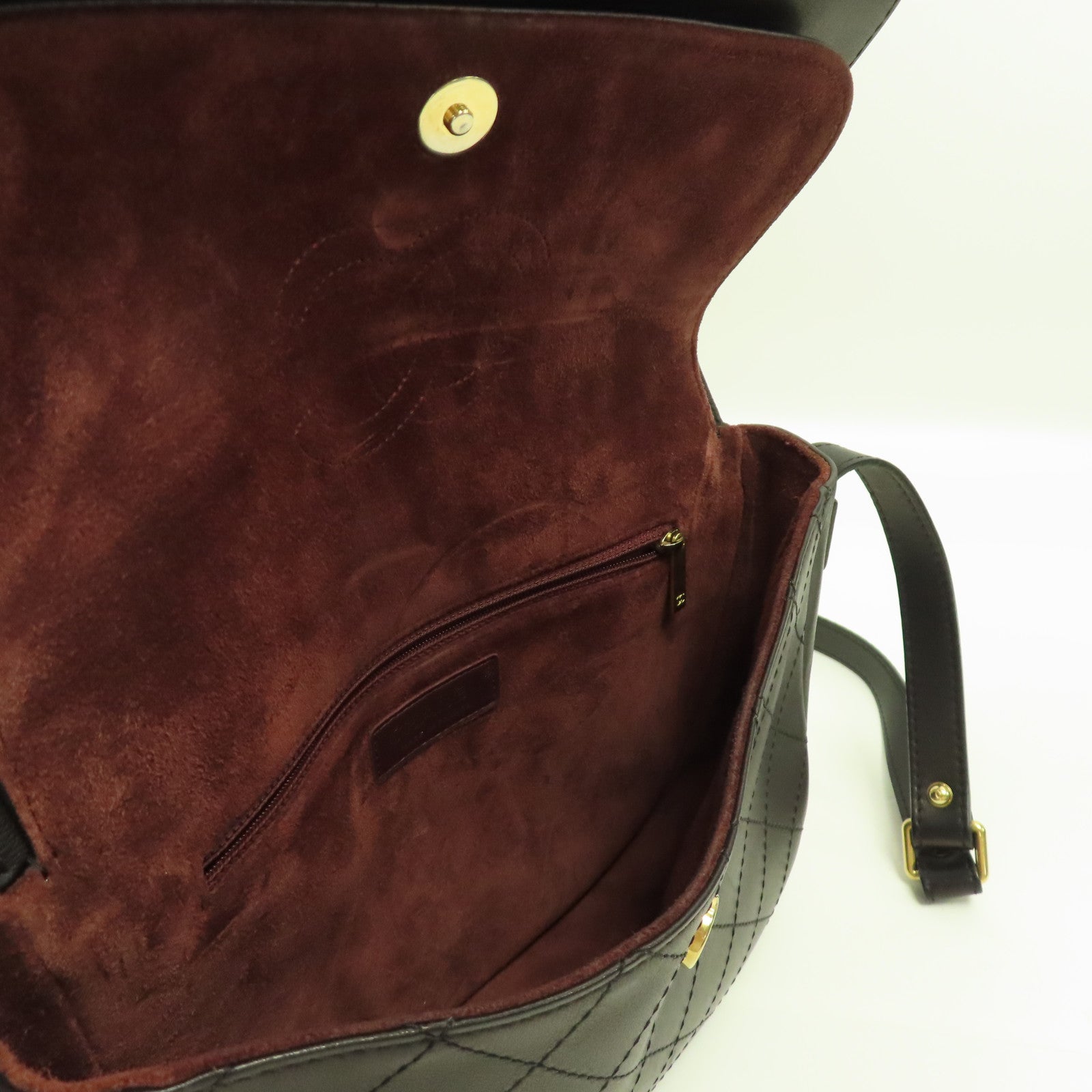 CHANEL 菱格牛皮皮革Shoulder Bag金扣肩背袋黑色