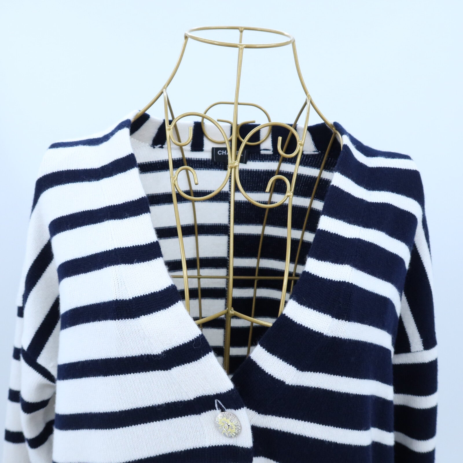 CHANEL Cashmere Coco Mark Button Cardigan針織