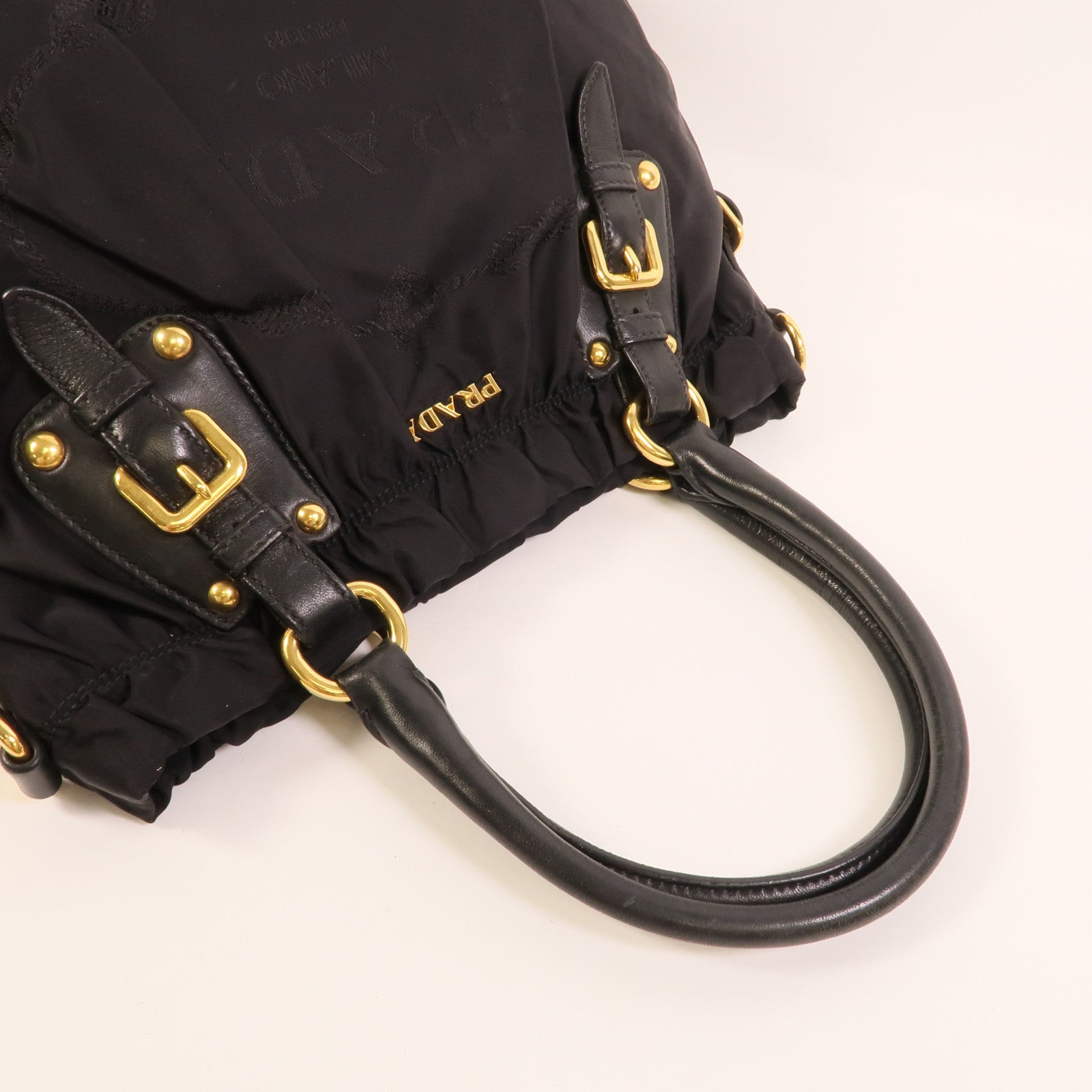 PRADA 尼龍Handbag手挽袋
