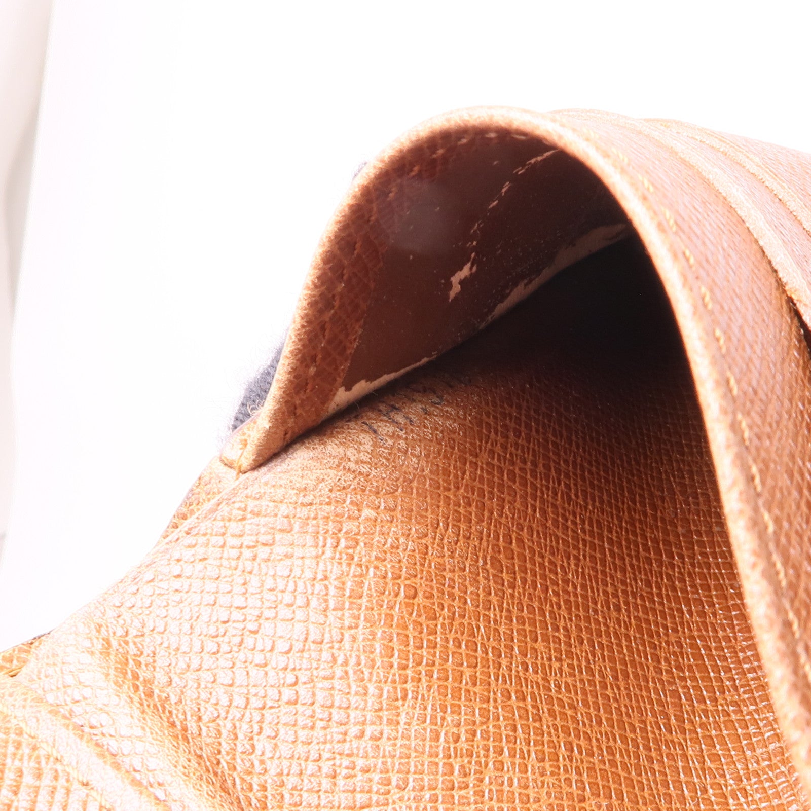 LOUIS VUITTON 【激減優惠】Monogram Porte Monnaie Billet Carte Credit Wallet金扣錢包