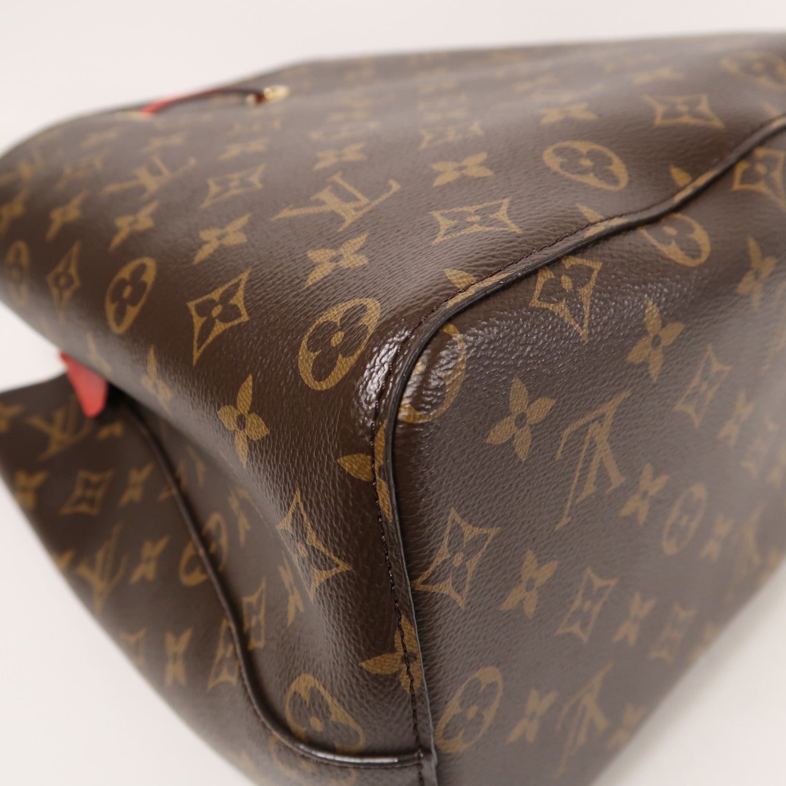 LOUIS VUITTON Monogram Neo Noe Bucket Bag金扣肩背袋
