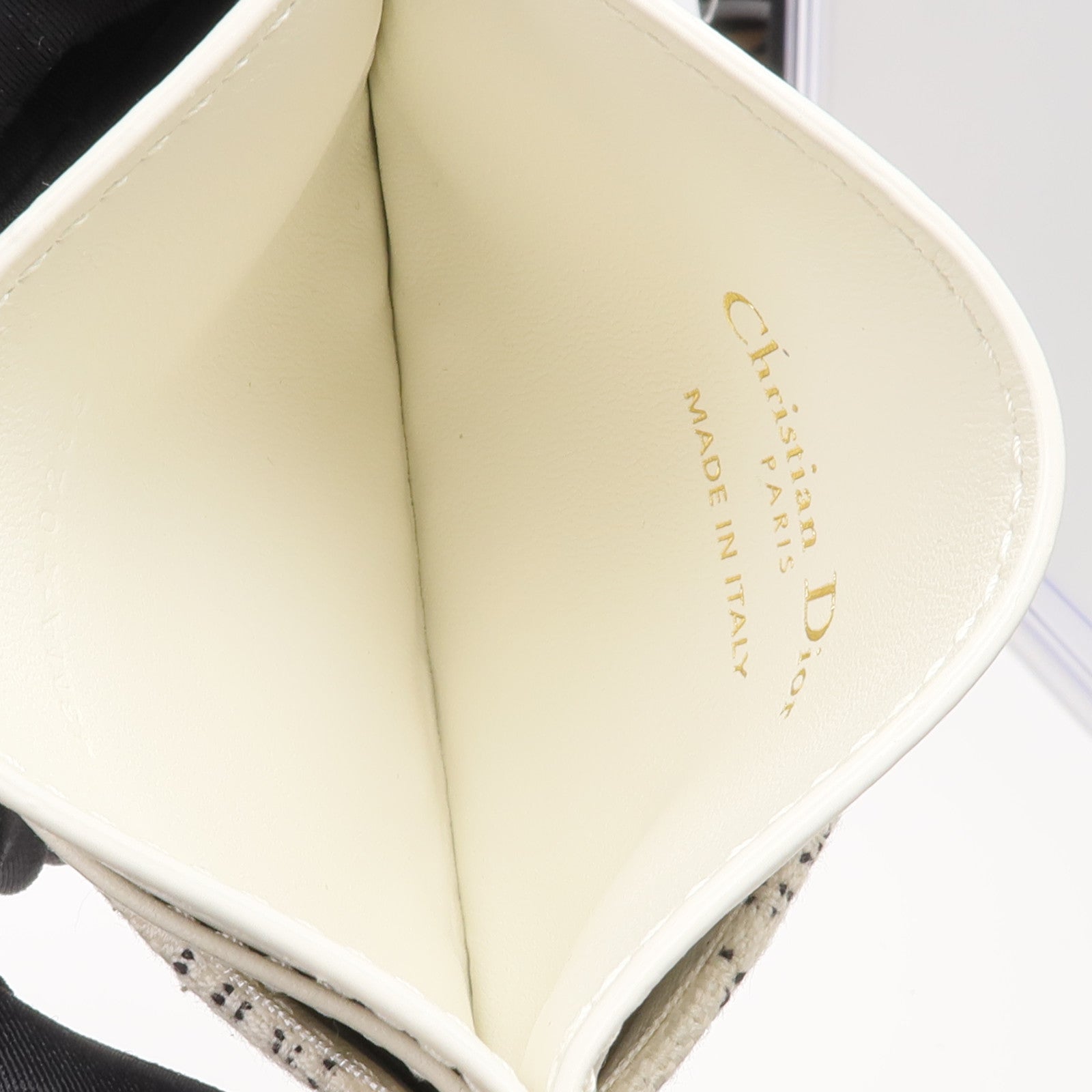 Dior 帆布30 Montaigne Freesia卡片套